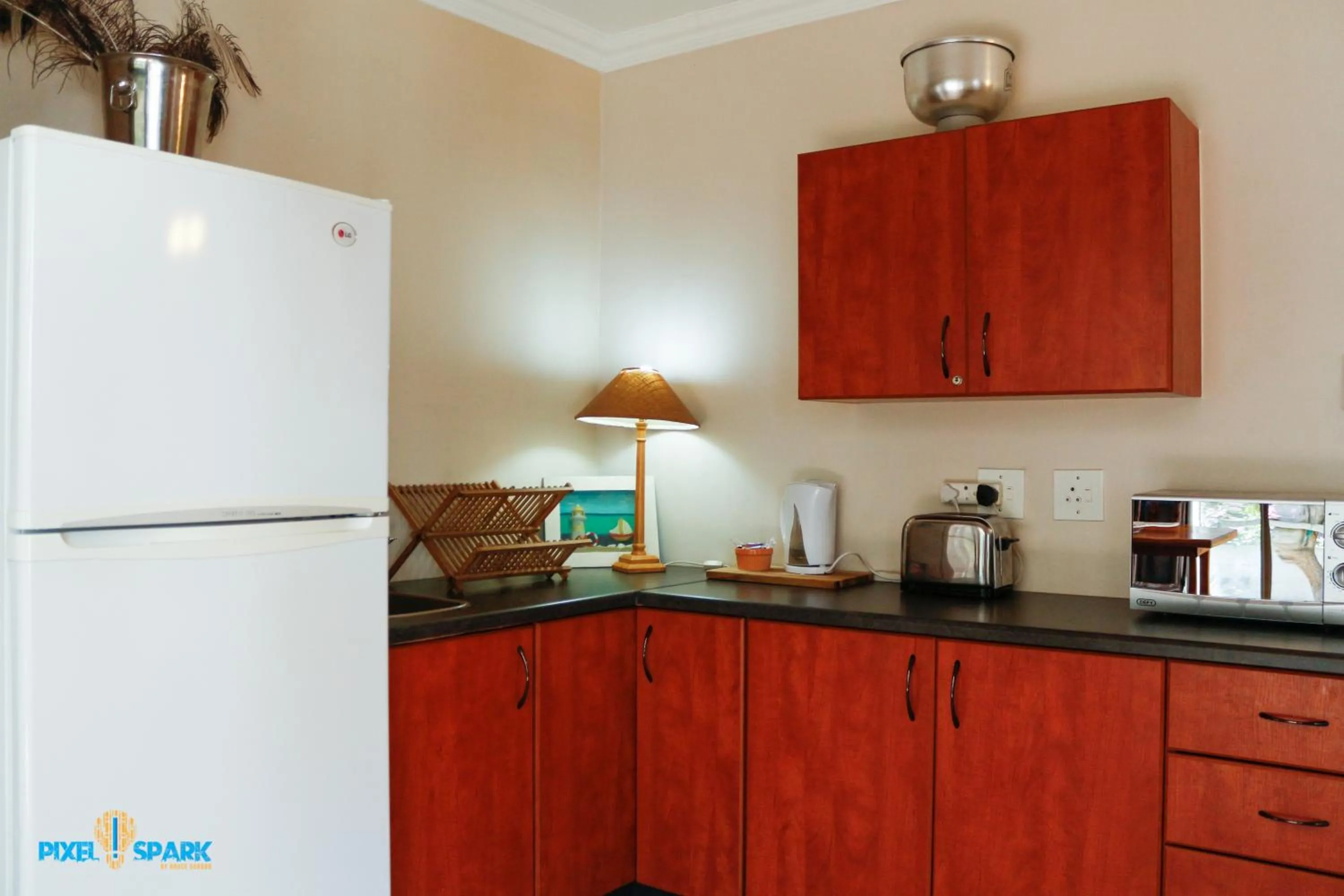 Kitchen or kitchenette in Tyday Accommodation