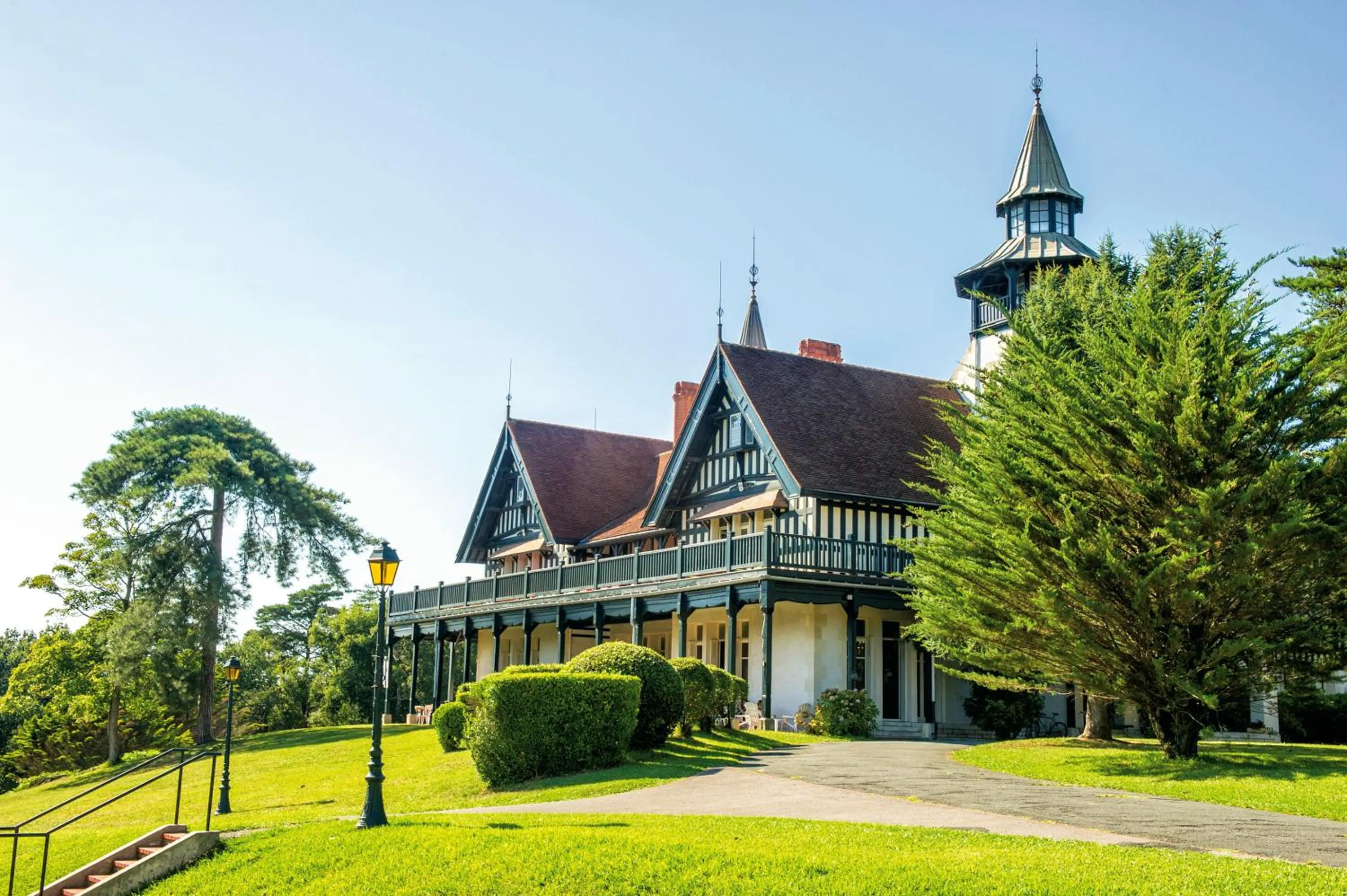 Property building in VTF Le Domaine de Françon