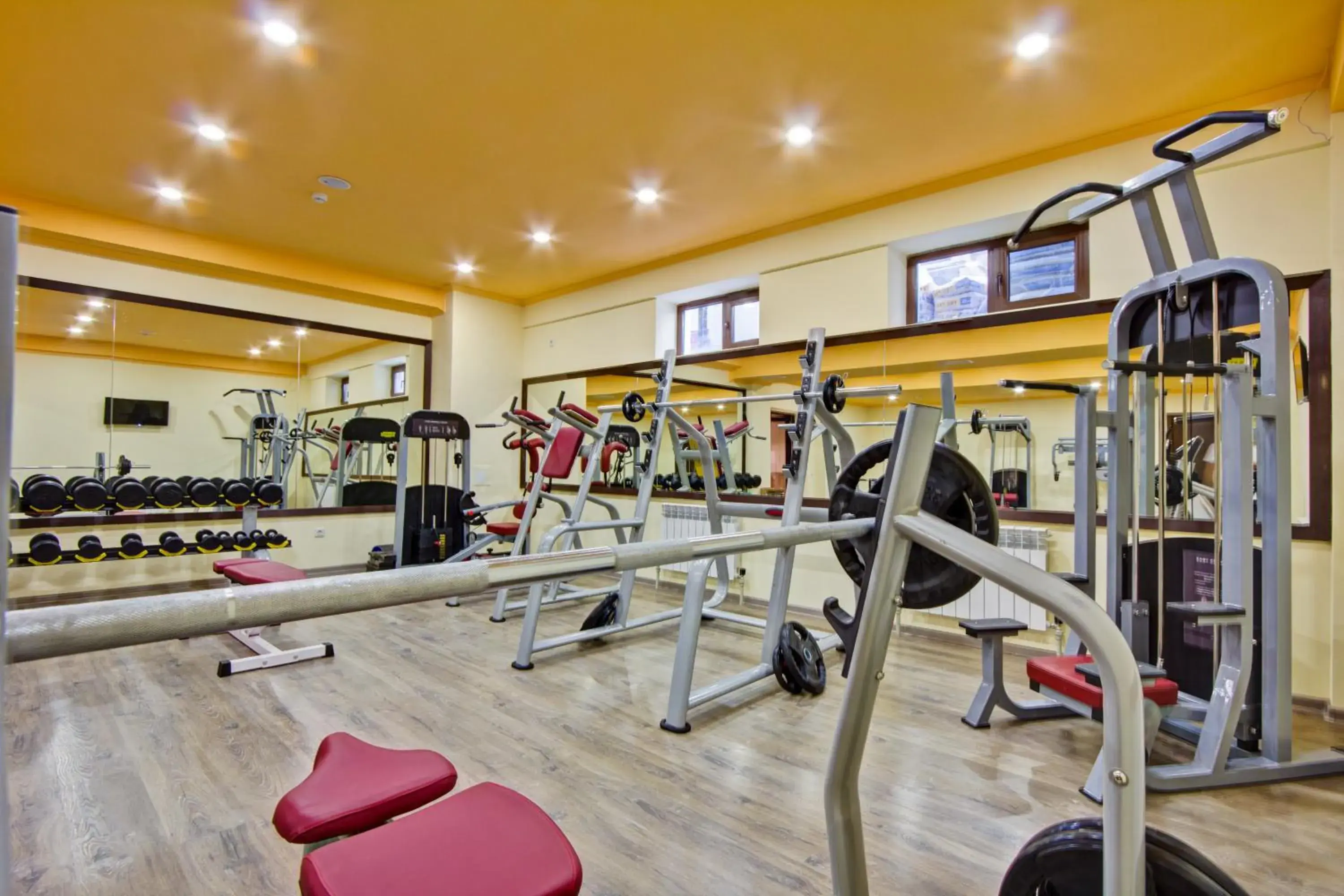 Fitness centre/facilities in Garden Hotel Fitness centre/facilities in Garden Hotel