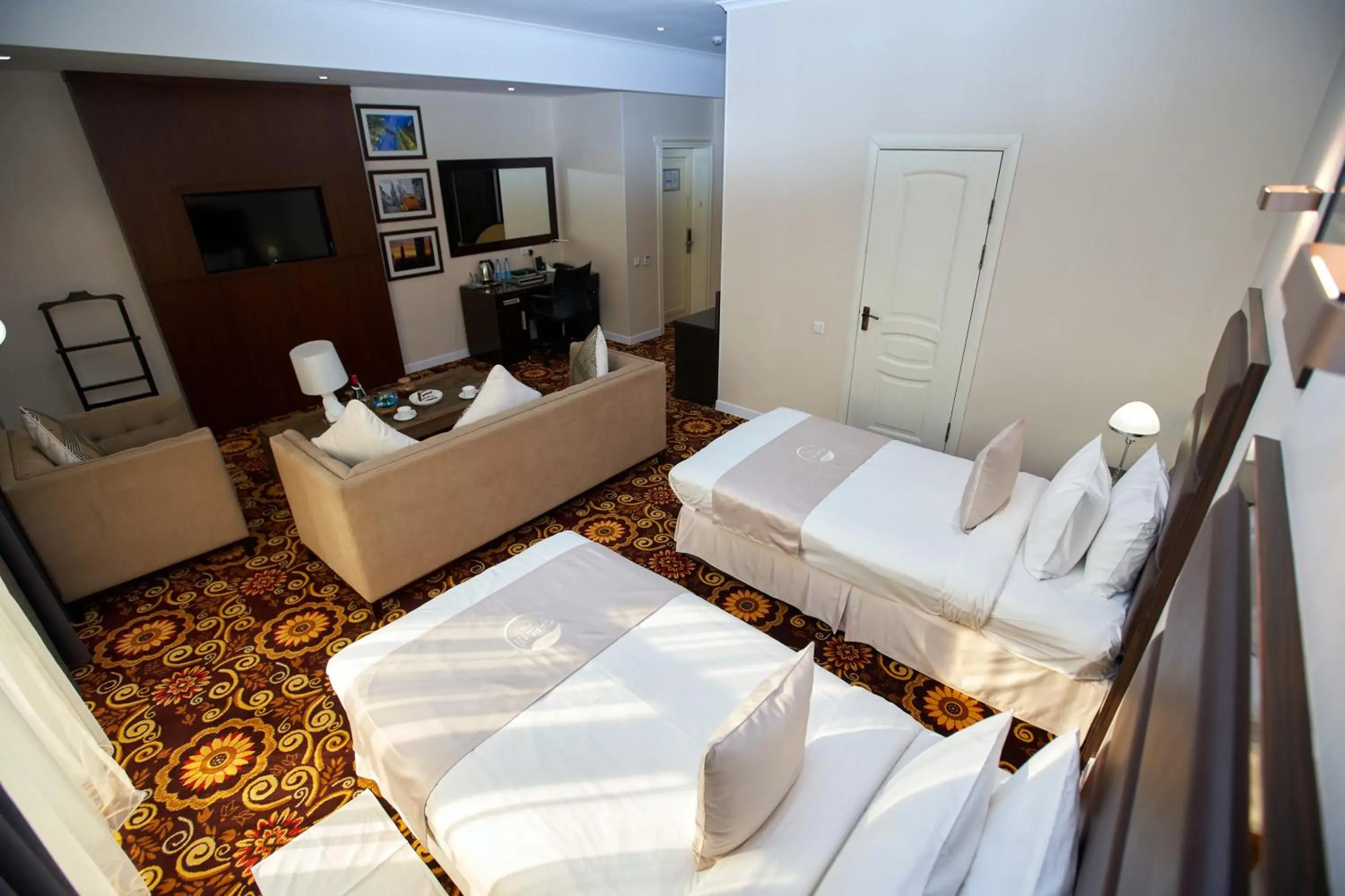 Deluxe Twin Room in Garden Hotel Deluxe Twin Room in Garden Hotel
