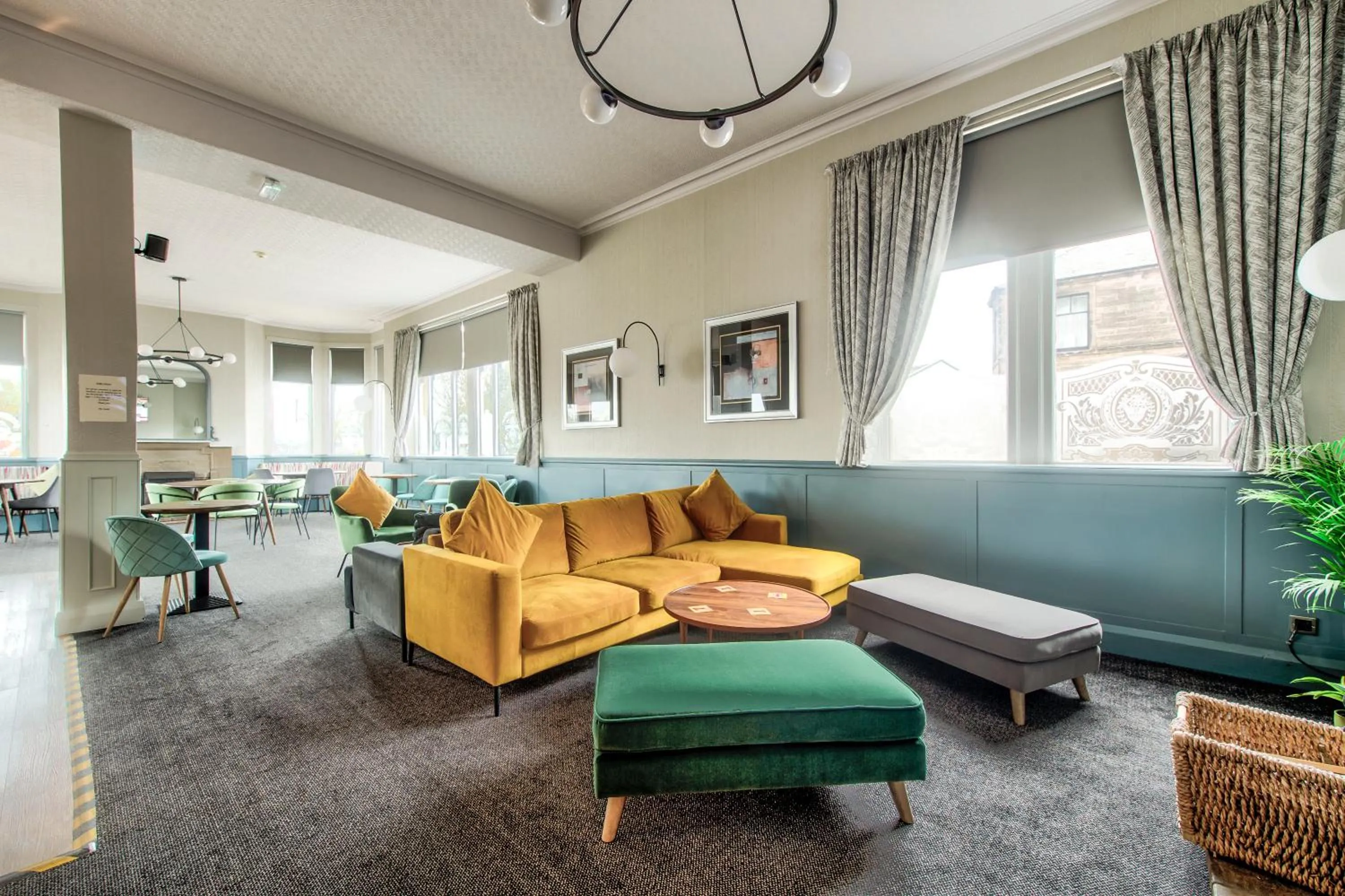 Lounge or bar in The Castle Hotel