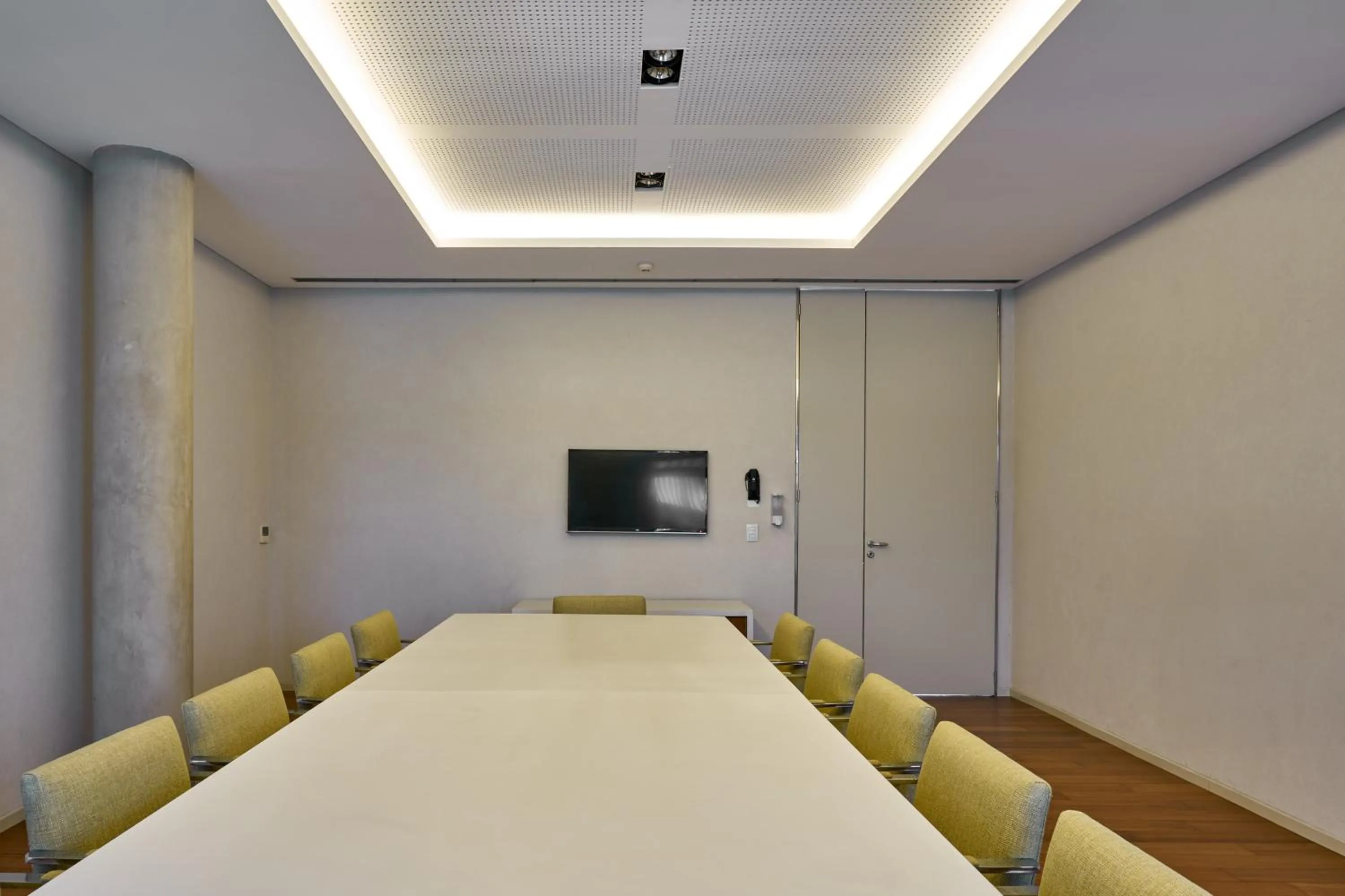Meeting/conference room in Almarena Madero Urbano Affiliated by Melia