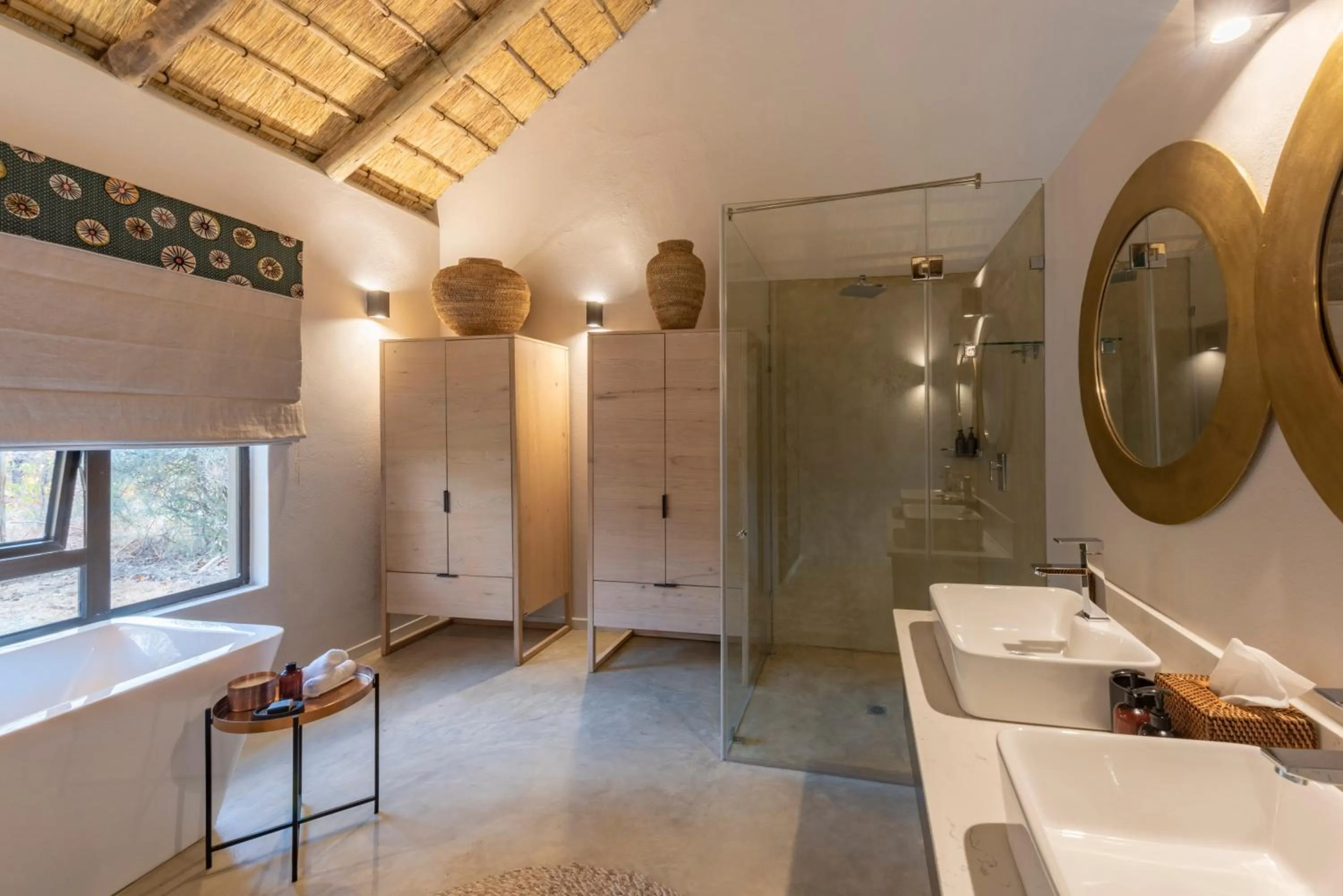 Bathroom in Xanatseni Private Camp