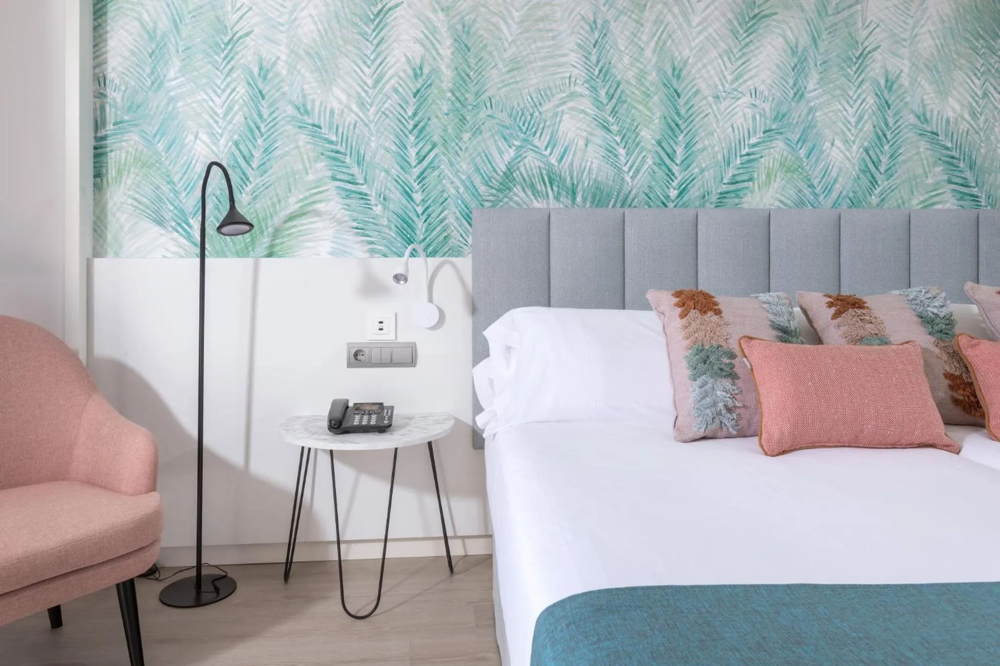 Bed in Hotel Cristina by Tigotan Las Palmas - Adults Only