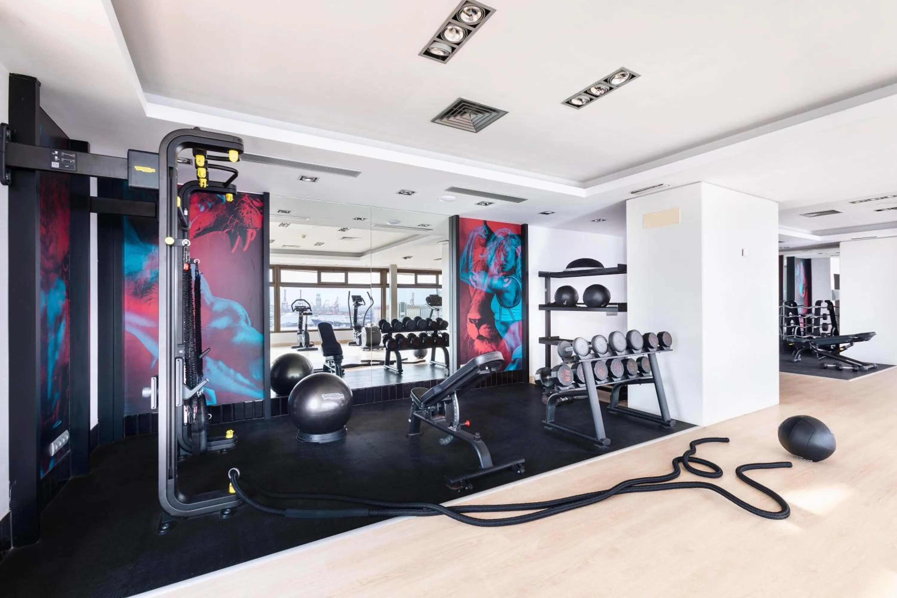 Activities in Hotel Cristina by Tigotan Las Palmas - Adults Only