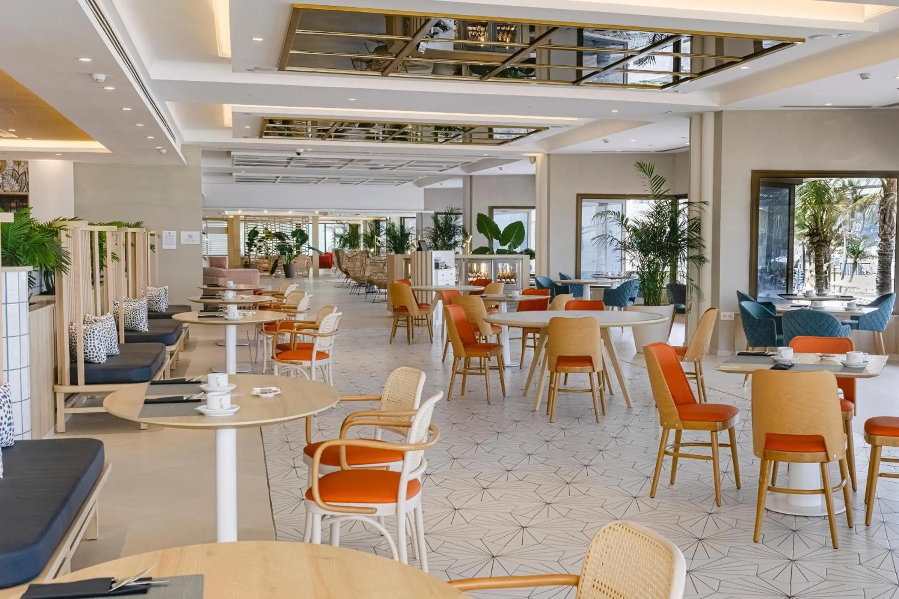 Restaurant/places to eat in Hotel Cristina by Tigotan Las Palmas - Adults Only Restaurant/places to eat in Hotel Cristina by Tigotan Las Palmas - Adults Only