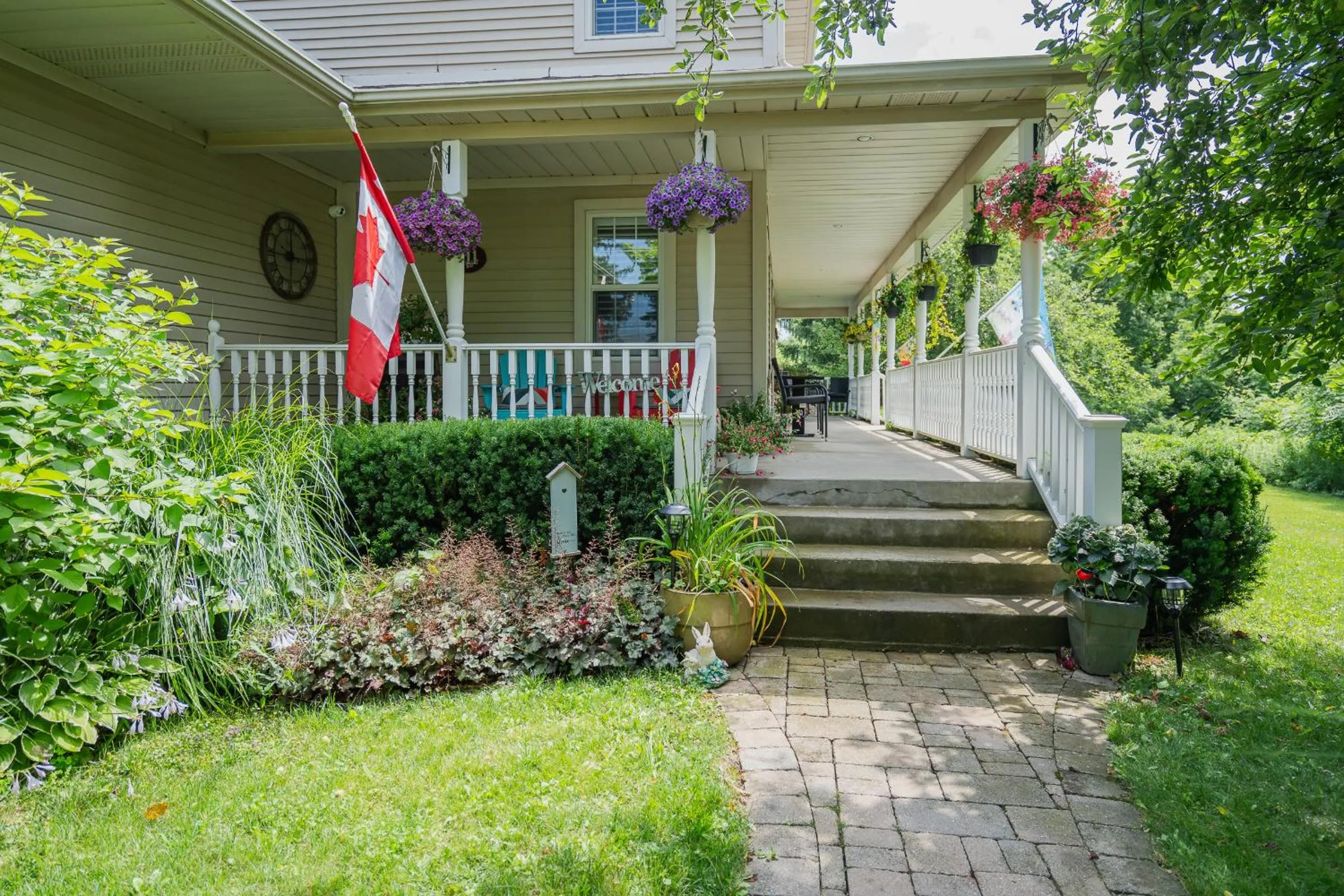 Garden in Old Town Country Landing