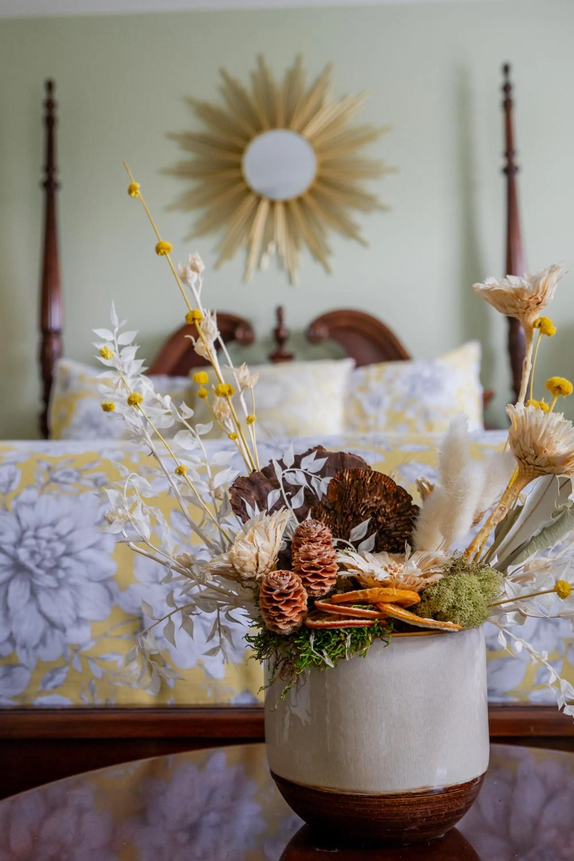 Decorative detail in Old Town Country Landing