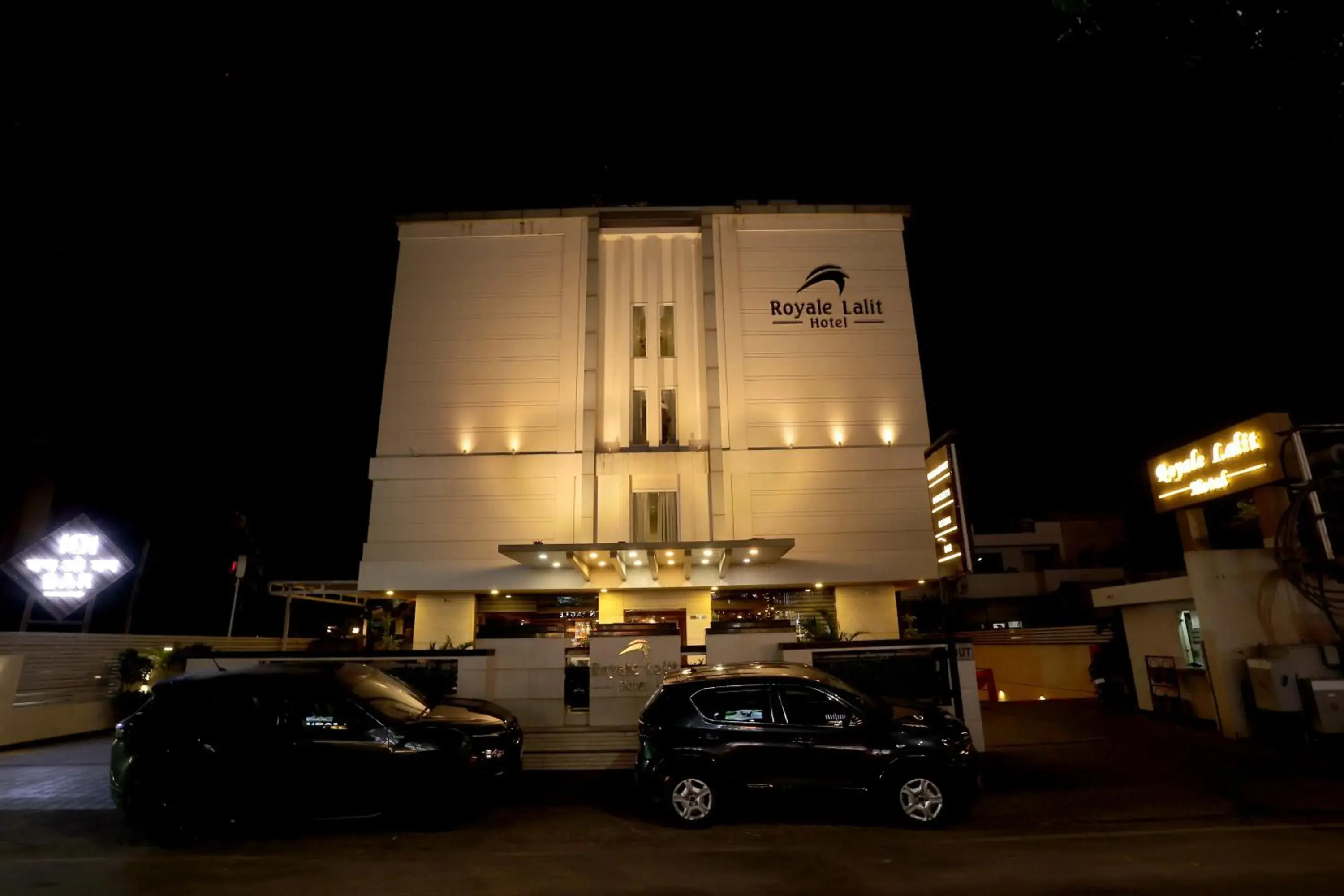 Property building in Royale Lalit Hotel Jaipur Property building in Royale Lalit Hotel Jaipur