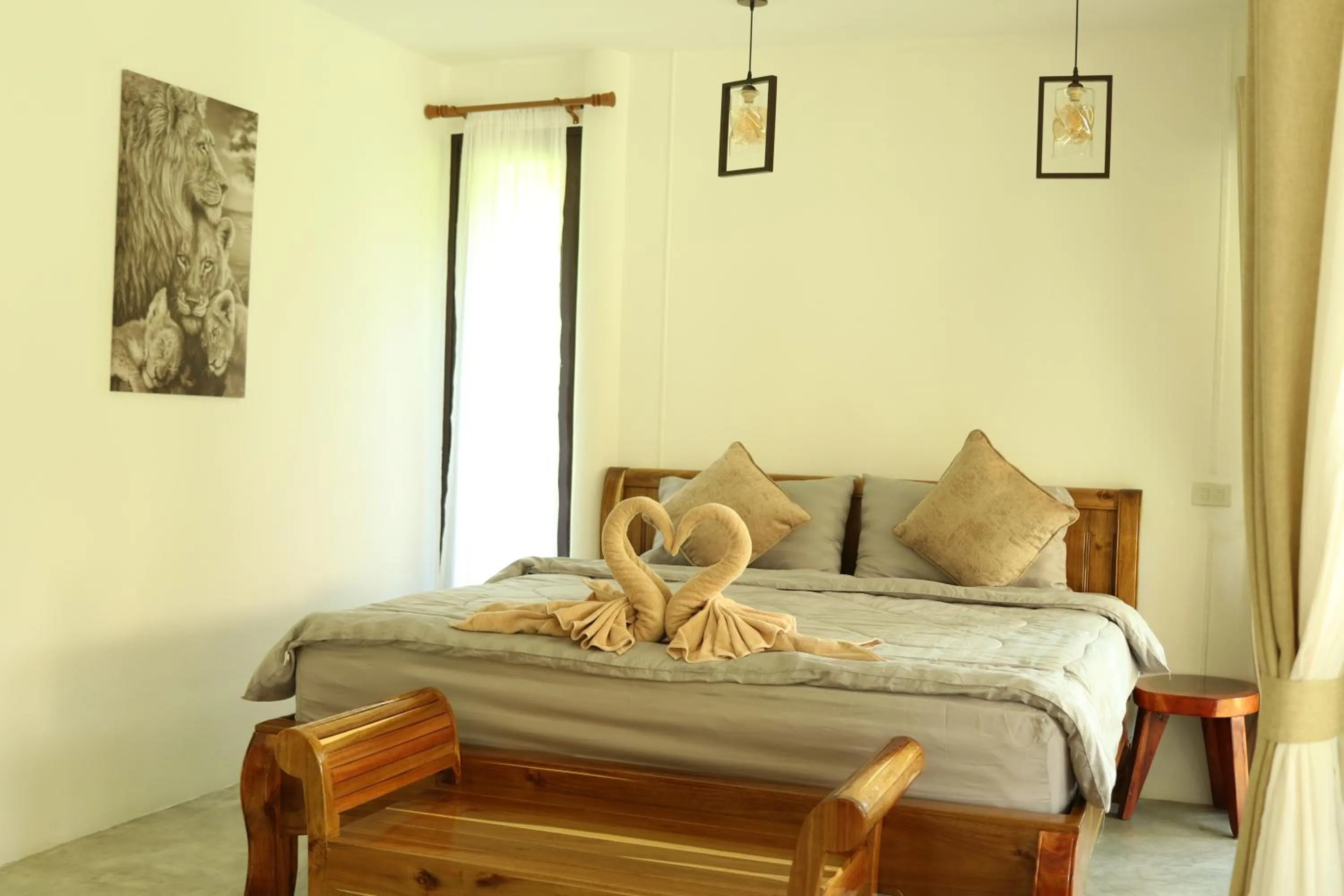 Bed in Mumsa Beach Resort & Restaurant