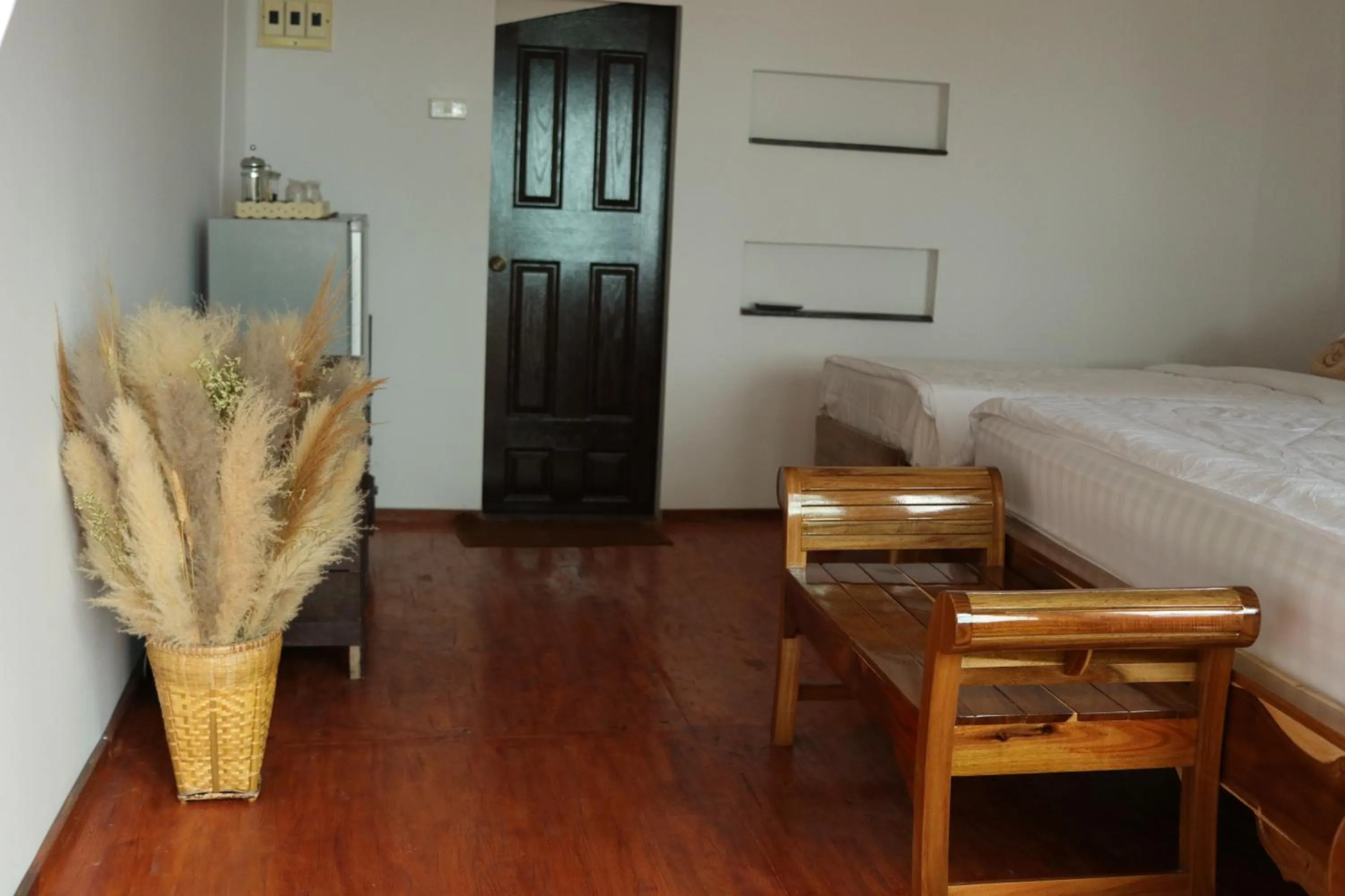 Photo of the whole room, Bed in Mumsa Beach Resort & Restaurant