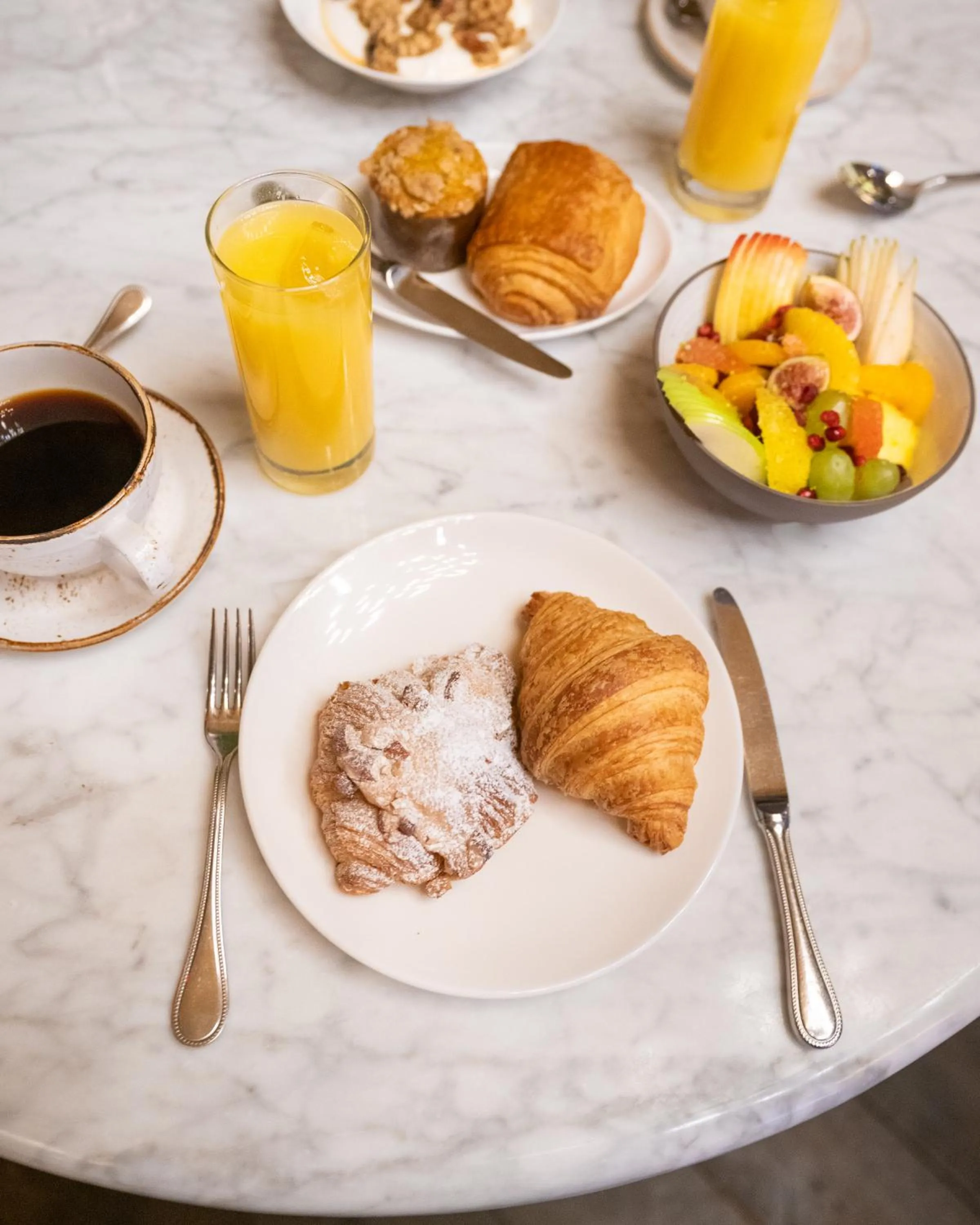 Breakfast in The Beekman, A Thompson Hotel, by Hyatt