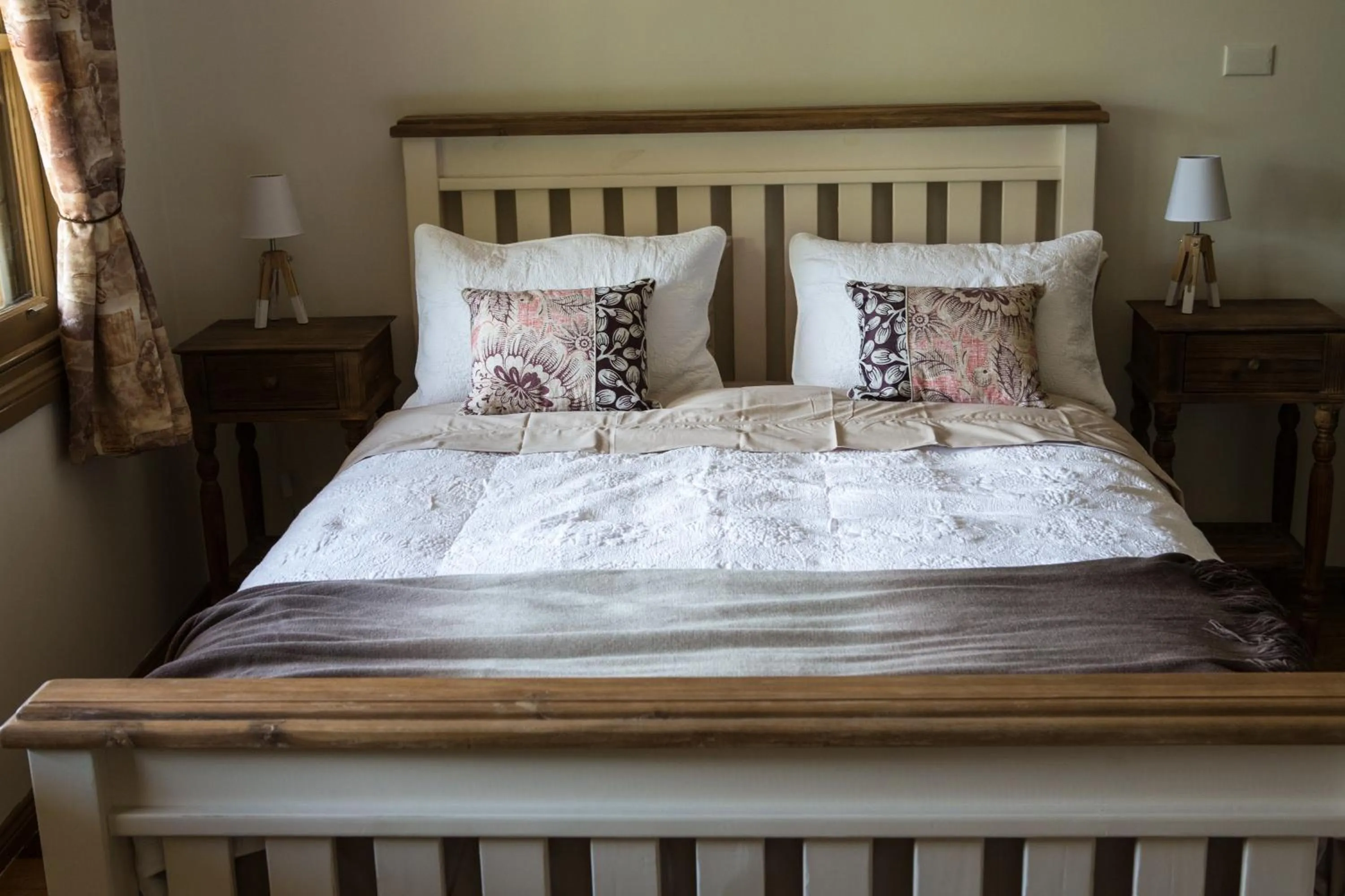 Bed in Buttercup Hill