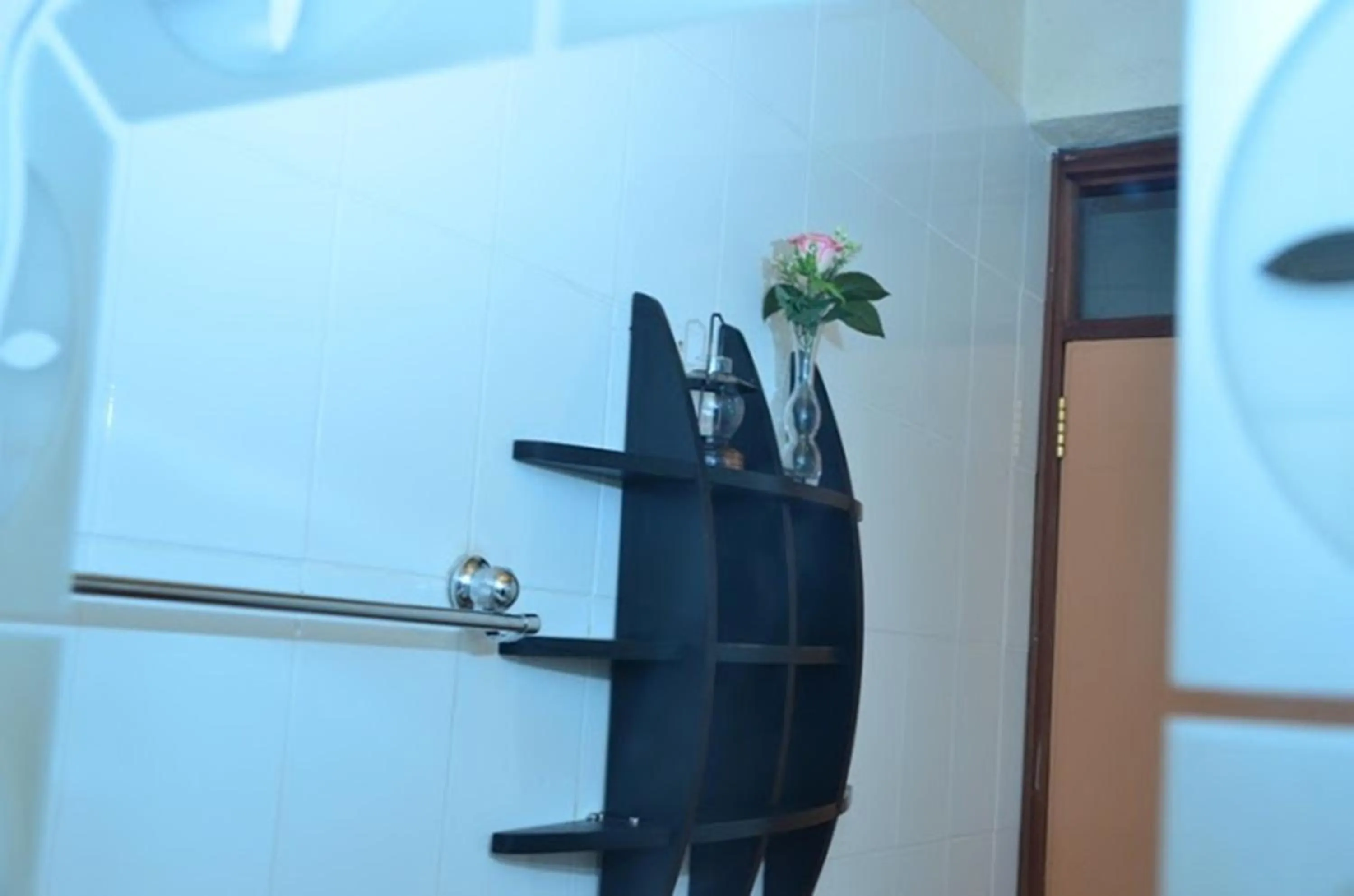 Bathroom in Tristar Hotel Kampala