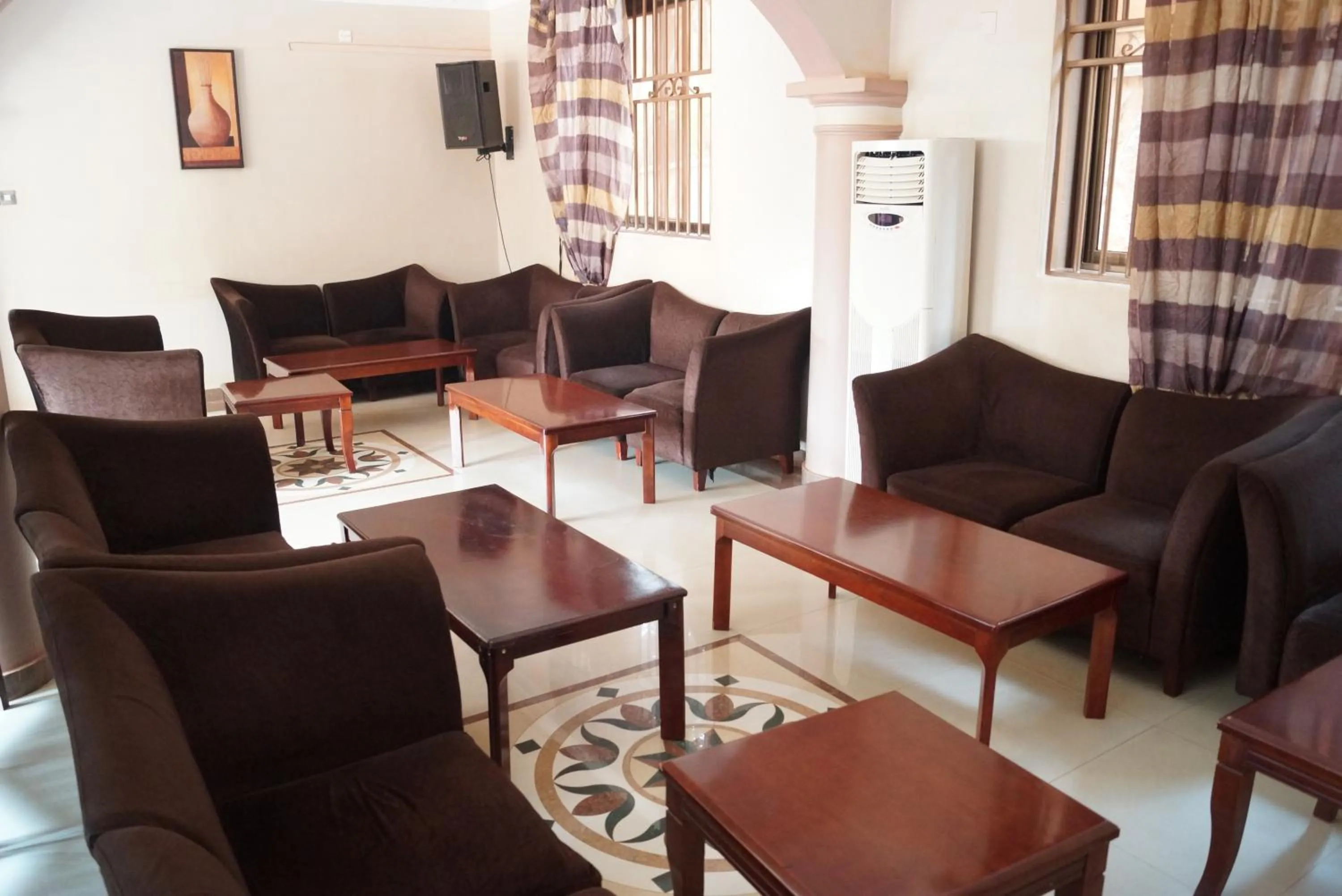Communal lounge/ TV room in Tristar Hotel Kampala