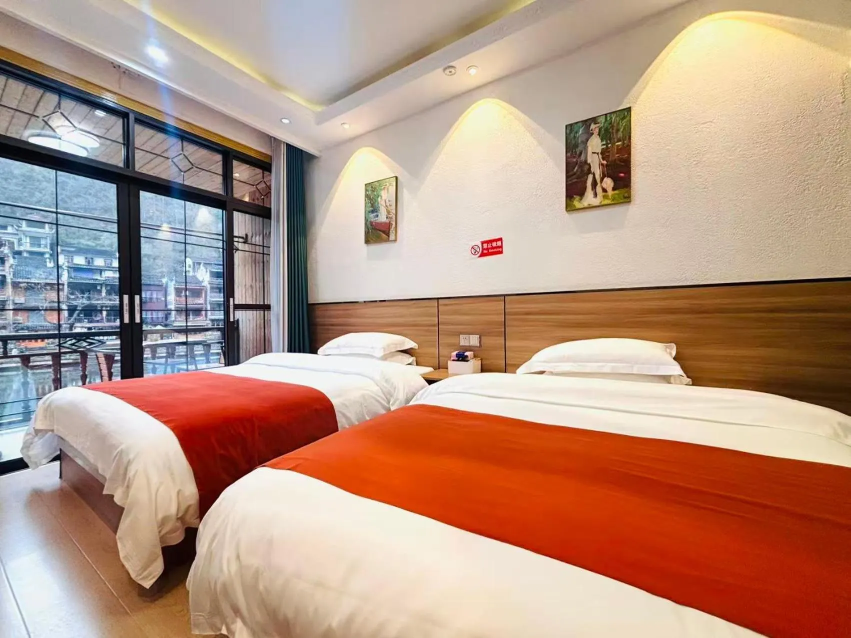 Phoenix Fuyuan Villa Riverside Hotel