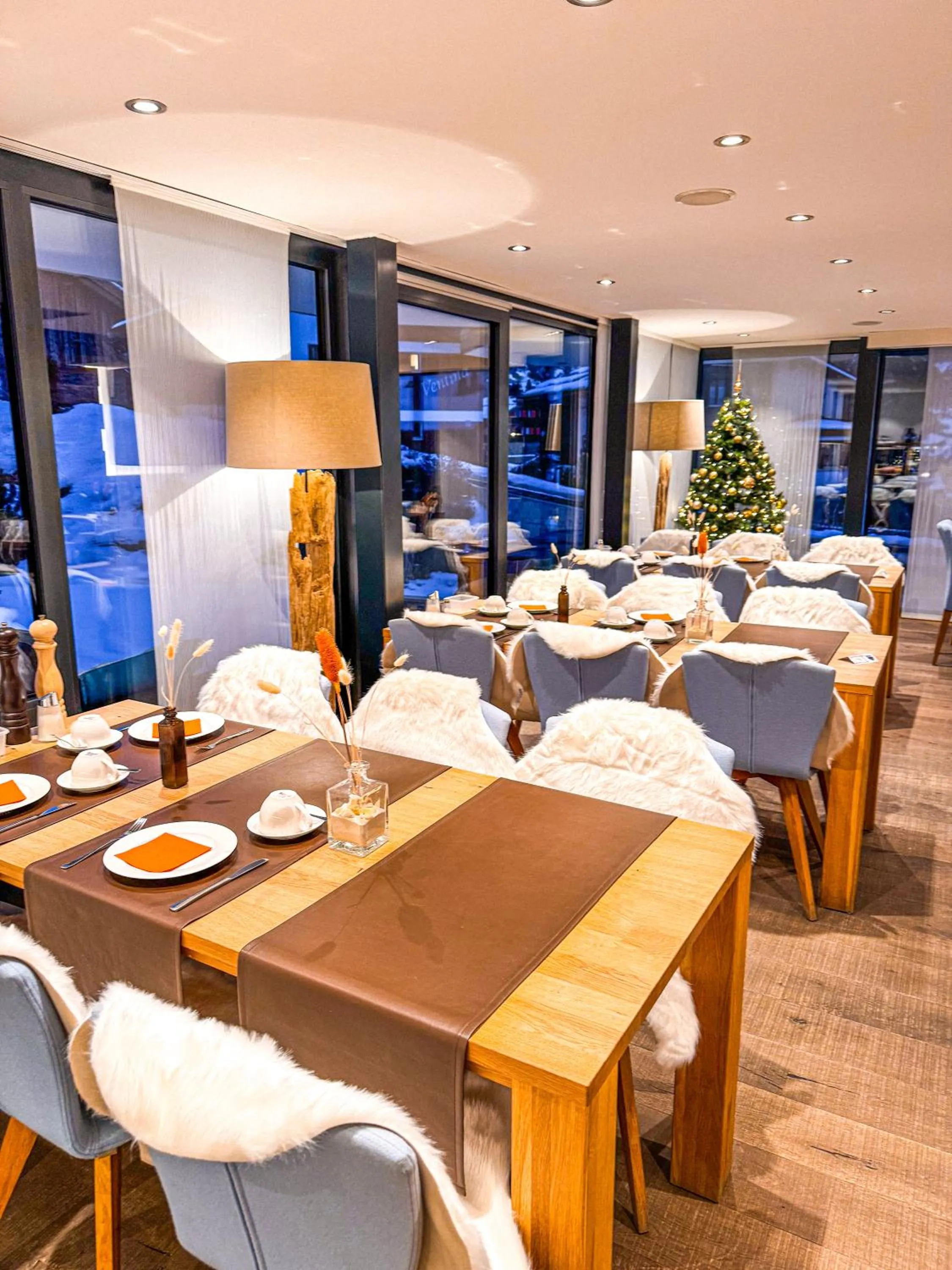 Breakfast in Panorama Ski Lodge