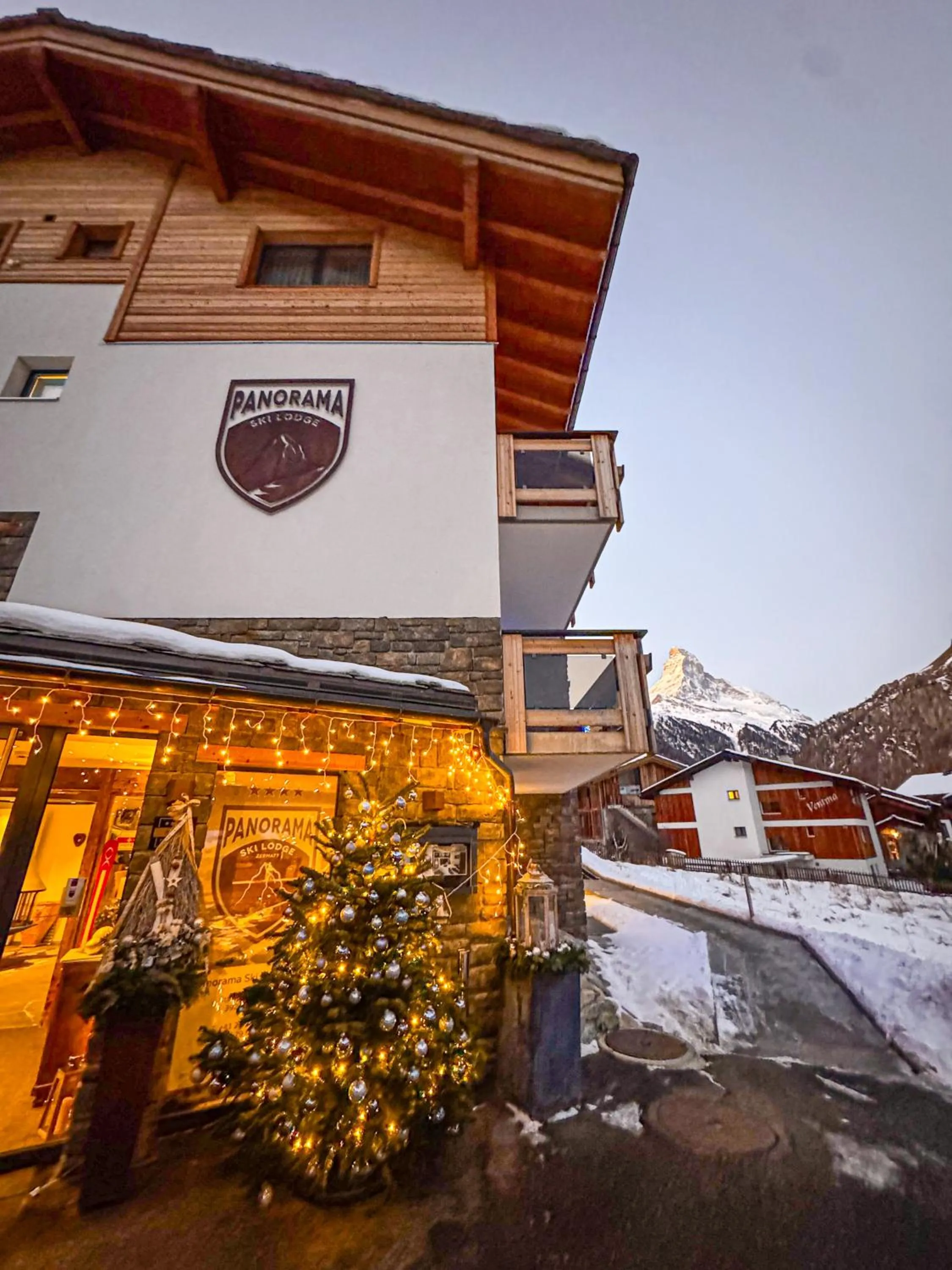 Property building in Panorama Ski Lodge