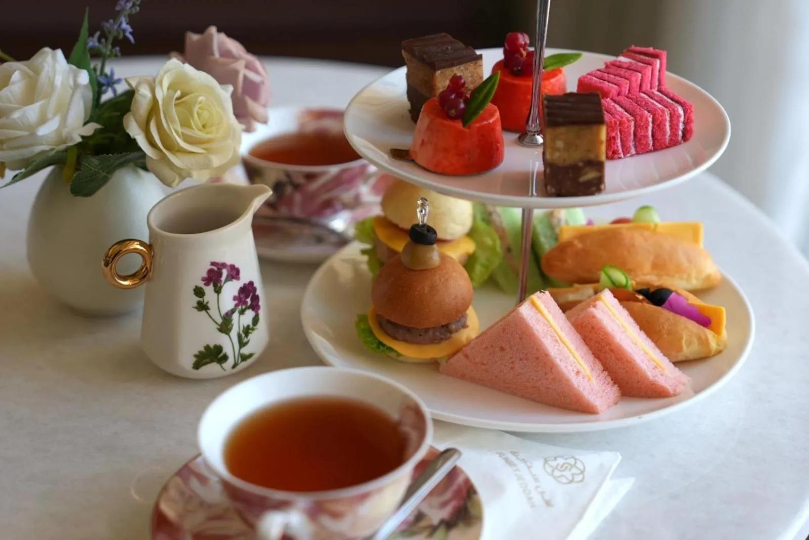 Restaurant/places to eat in Sunset Jeddah