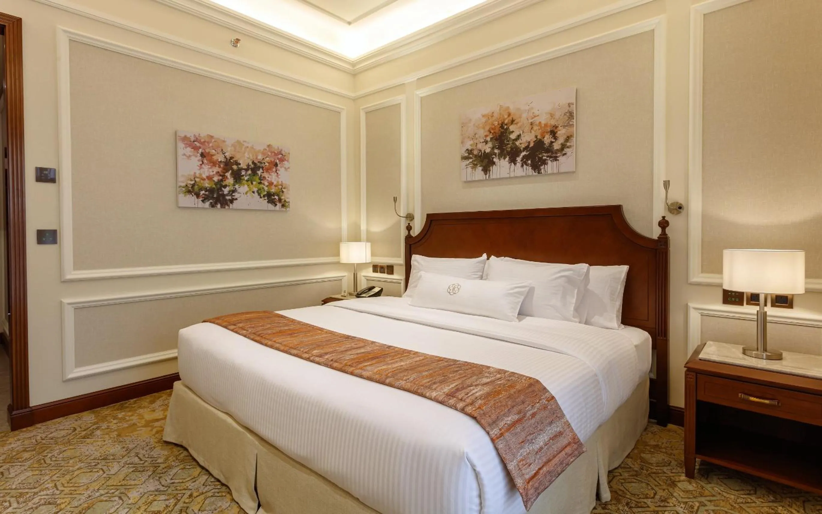 Bed in Sunset Jeddah