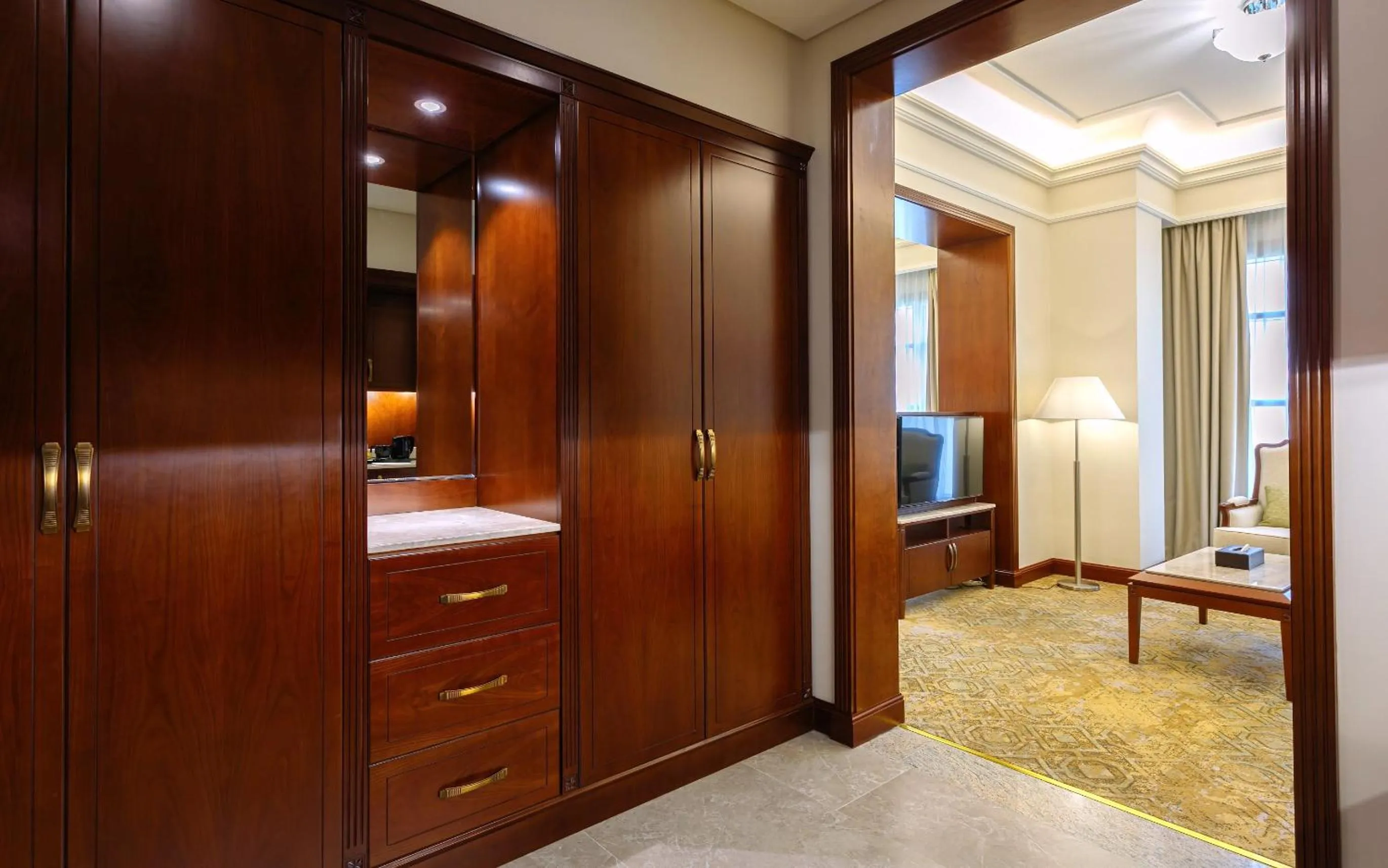 TV and multimedia in Sunset Jeddah