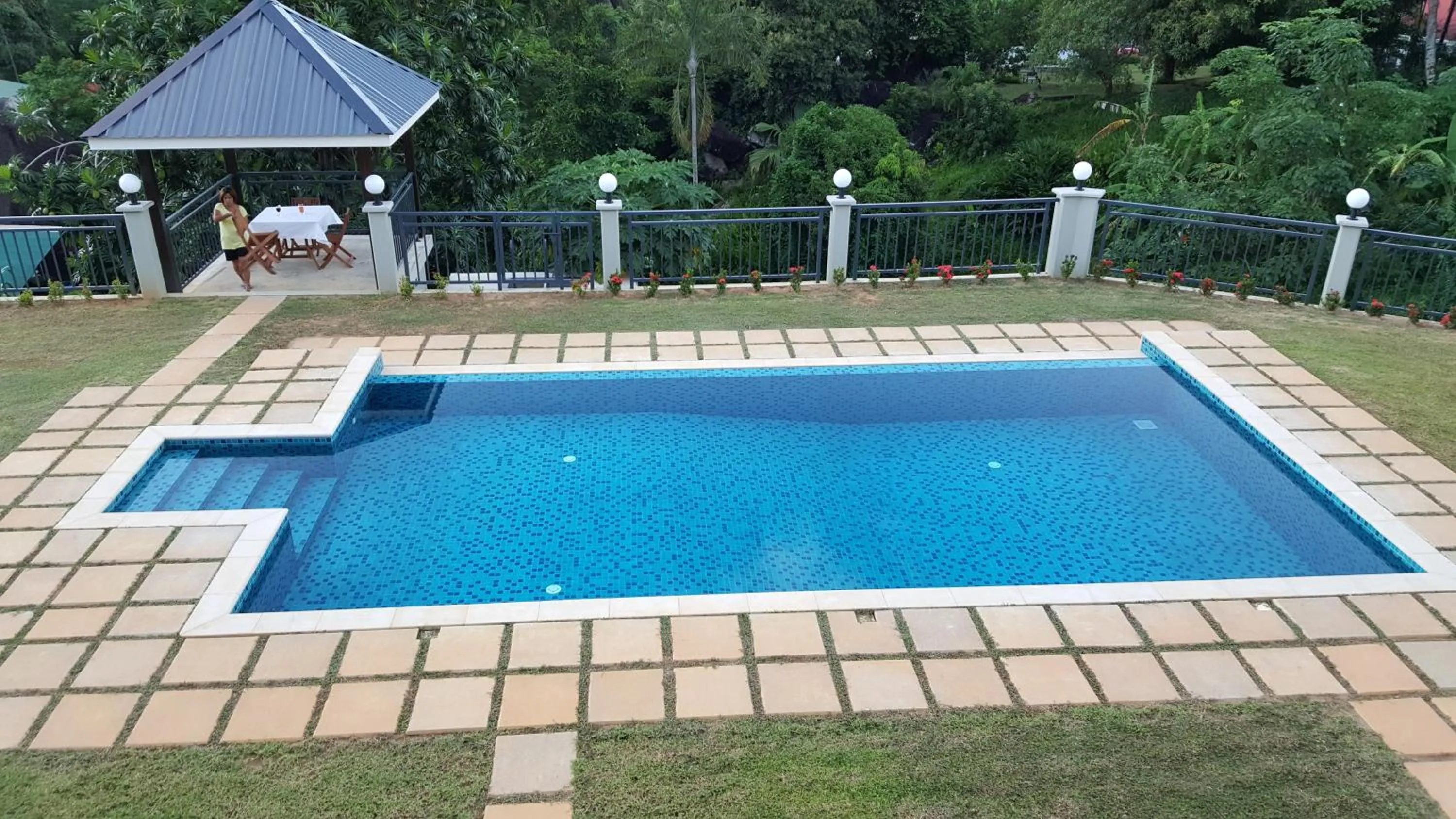 Swimming pool in Bambous River Lodge