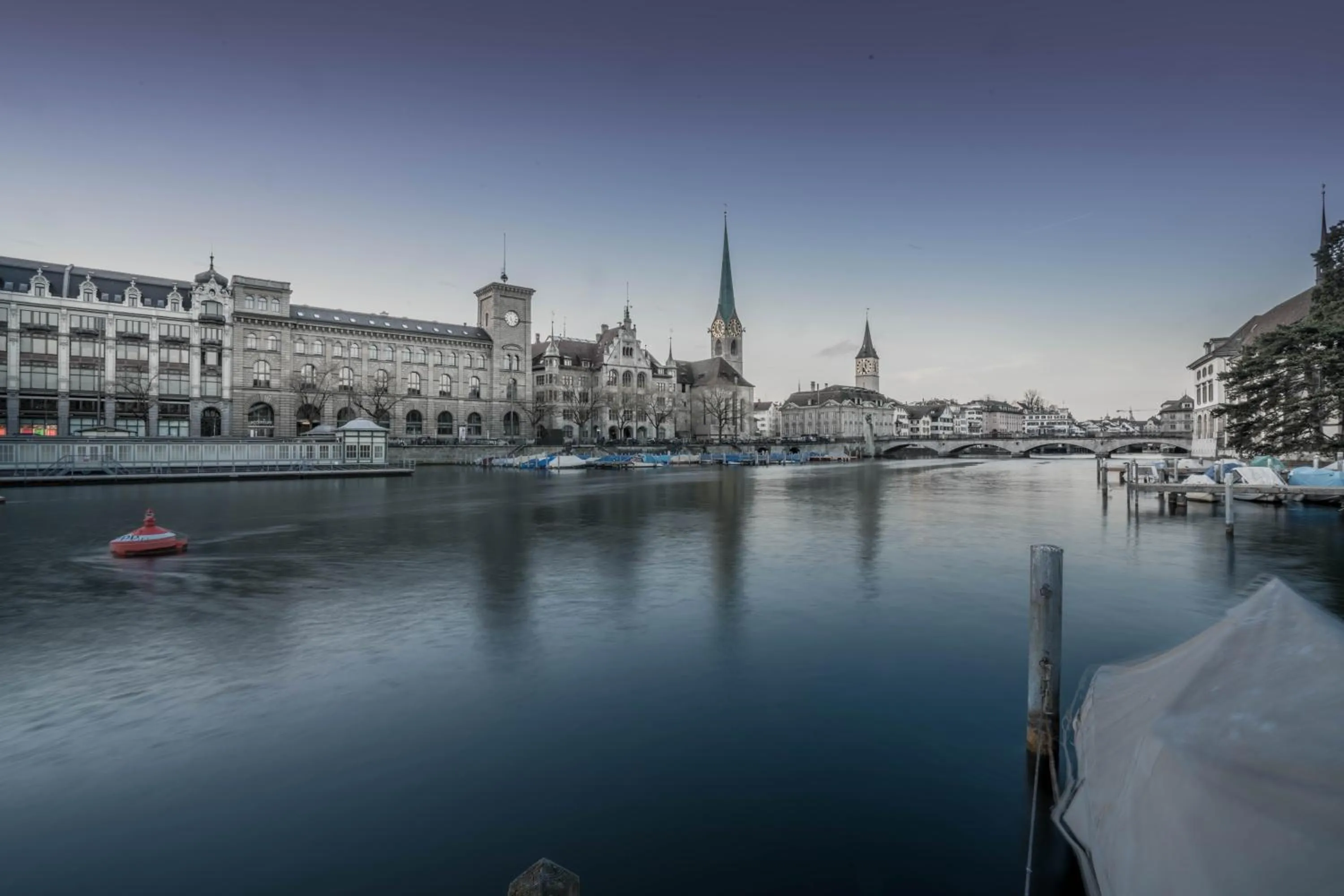 Nearby landmark in Lake Side Location Bellevue