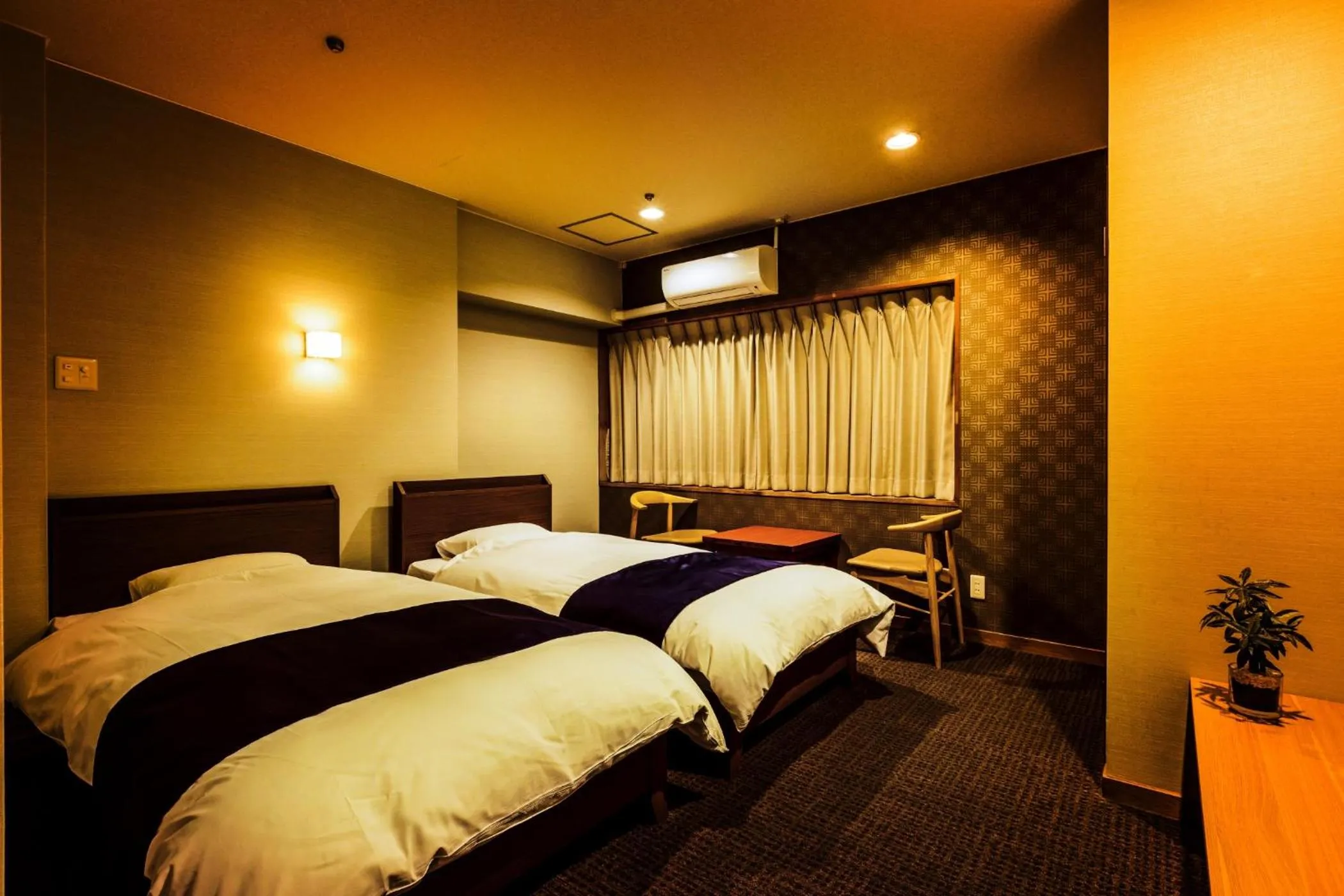 Photo of the whole room, Bed in Ooedo Onsen Monogatari Premium Shirahama Gyoen