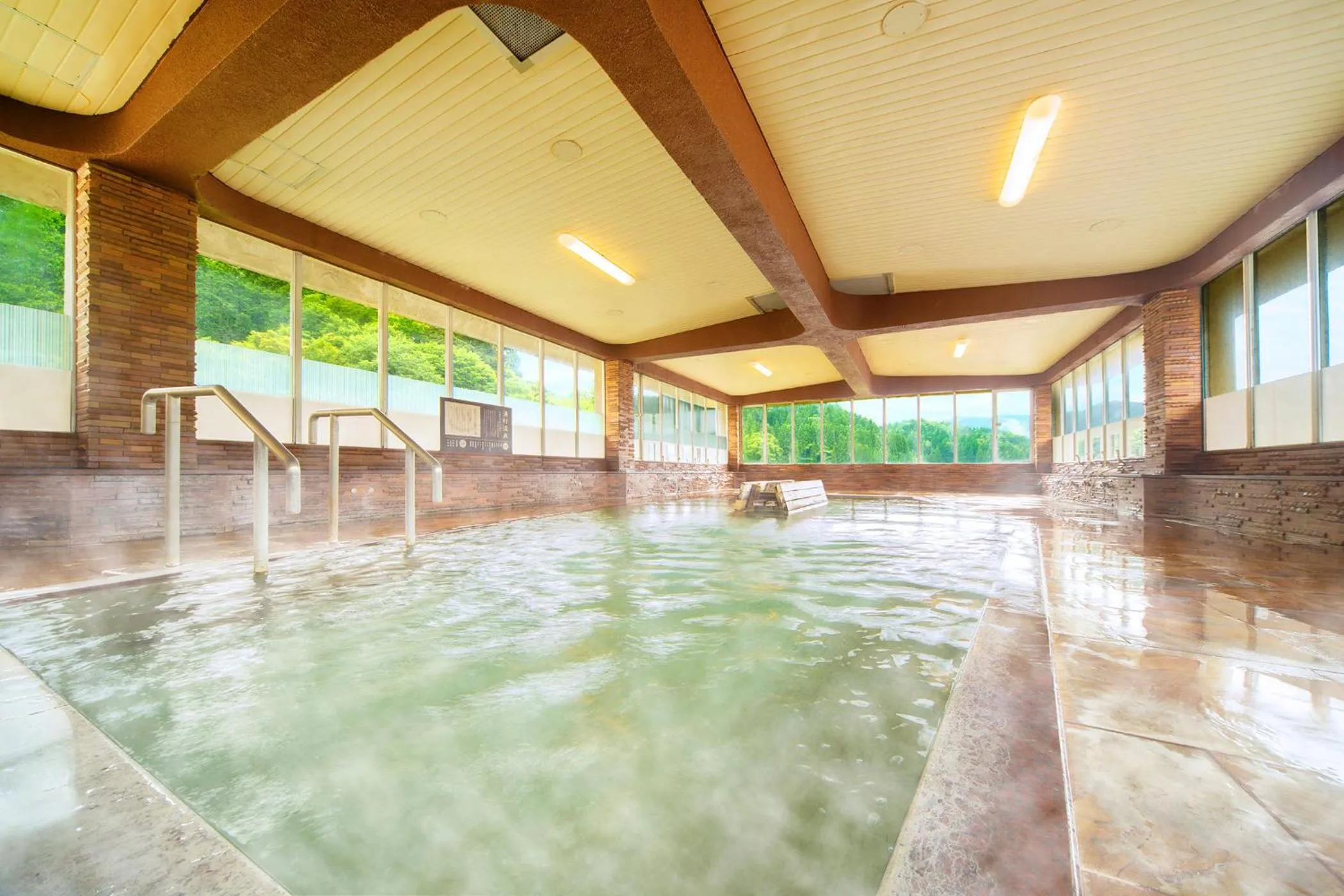 Hot Spring Bath in Ooedo Onsen Monogatari Miyoshiya