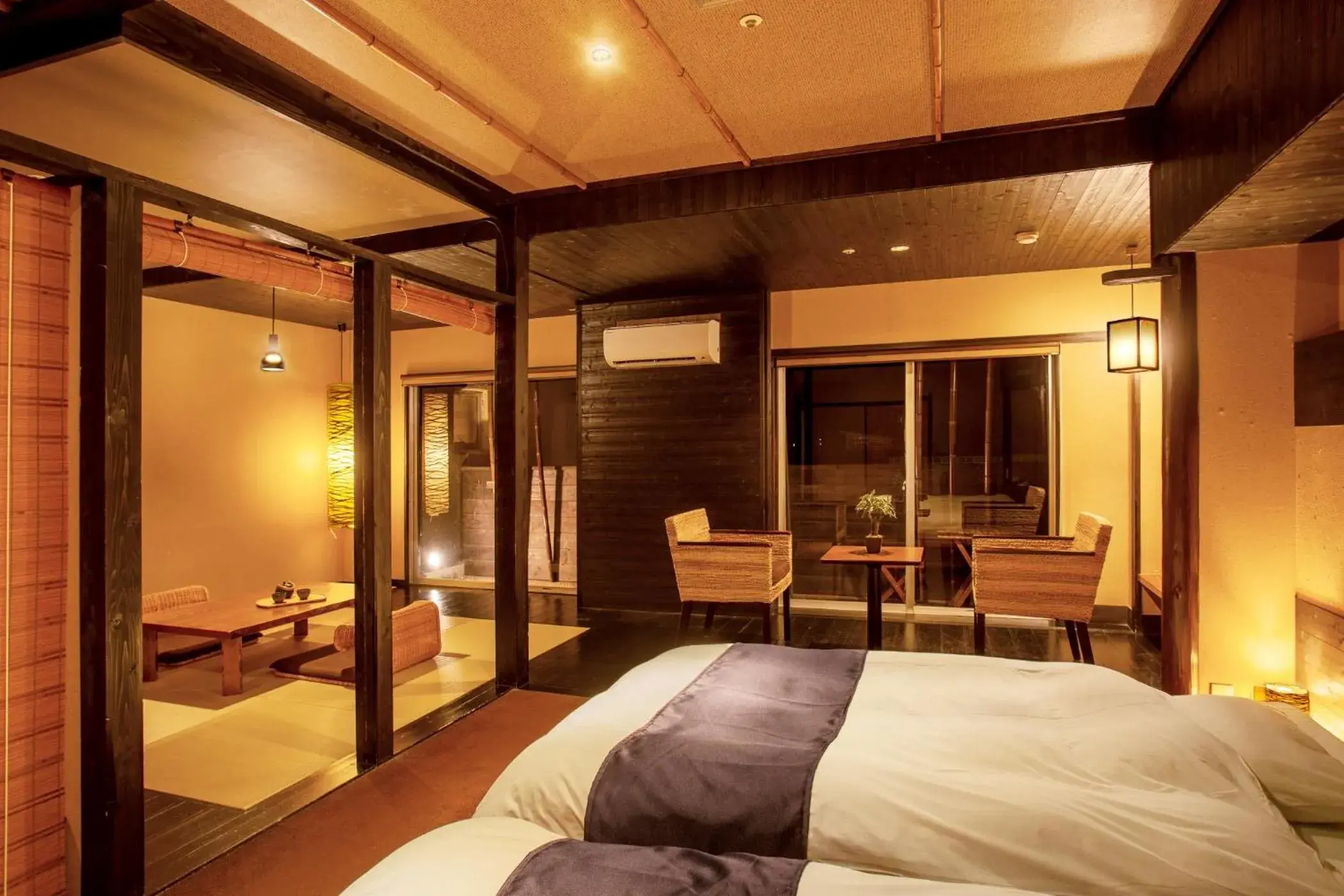 Photo of the whole room, Bed in Ooedo Onsen Monogatari Miyoshiya Photo of the whole room, Bed in Ooedo Onsen Monogatari Miyoshiya