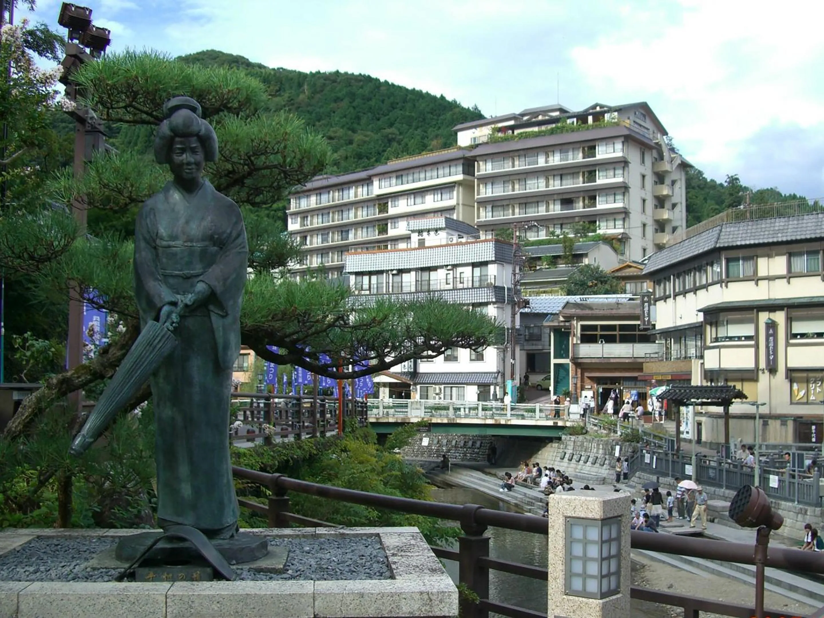 Nearby landmark in Ooedo Onsen Monogatari Miyoshiya