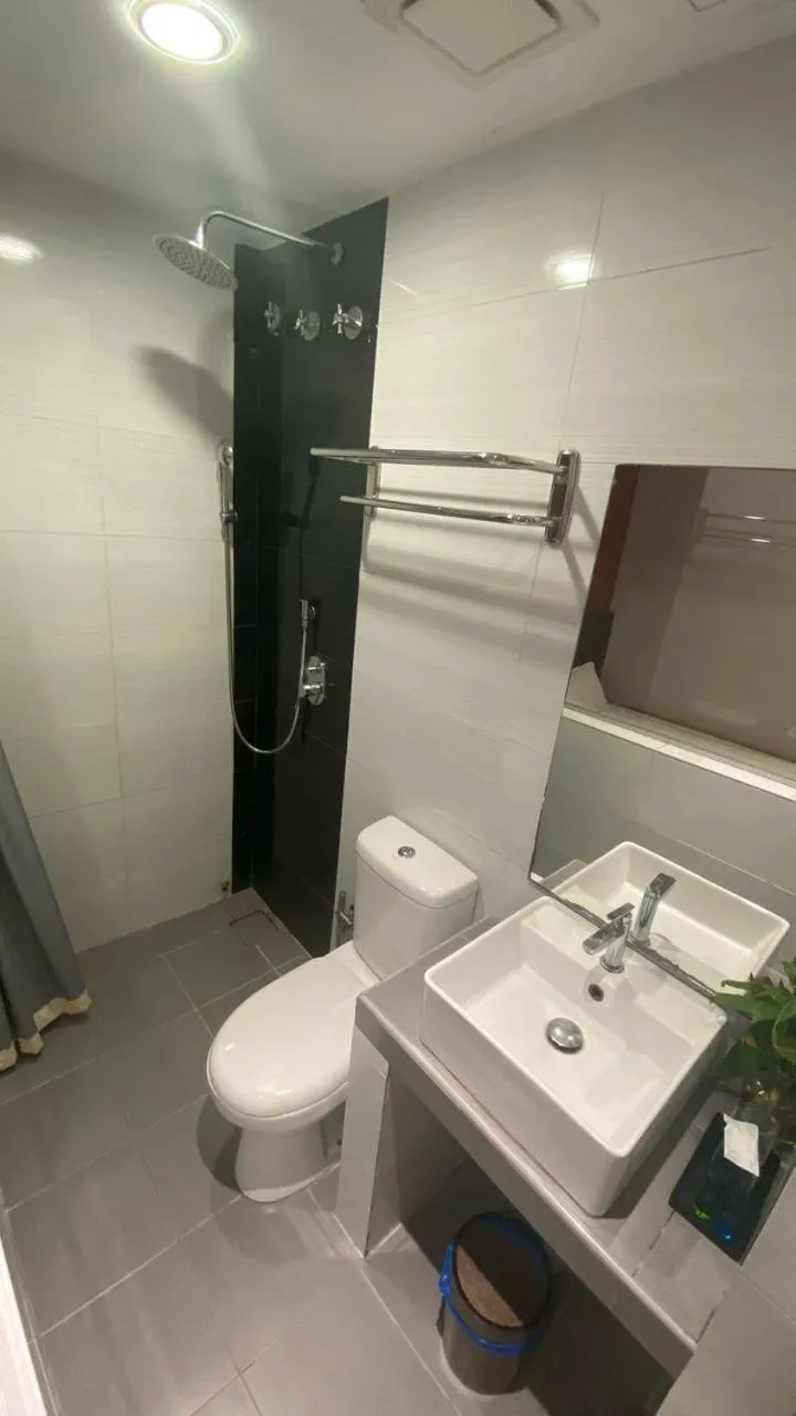Bathroom in Hotel Vevo Puchong Malaysia