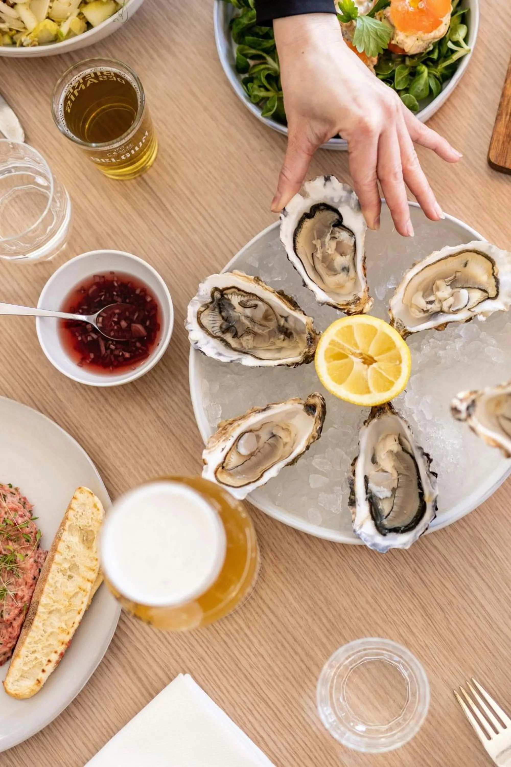 Restaurant/places to eat in Le Méridien Beach Plaza