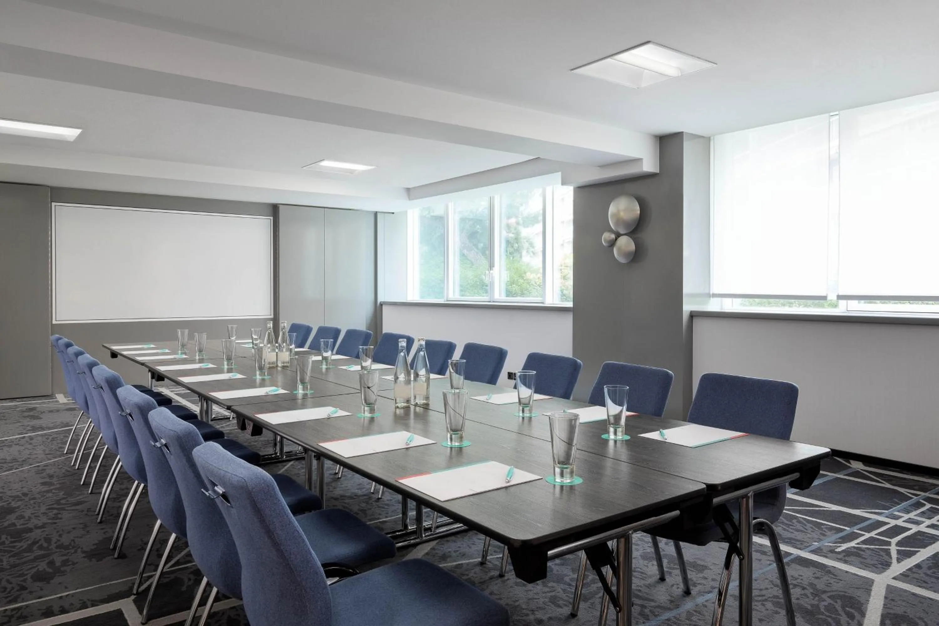 Meeting/conference room in Le Méridien Beach Plaza
