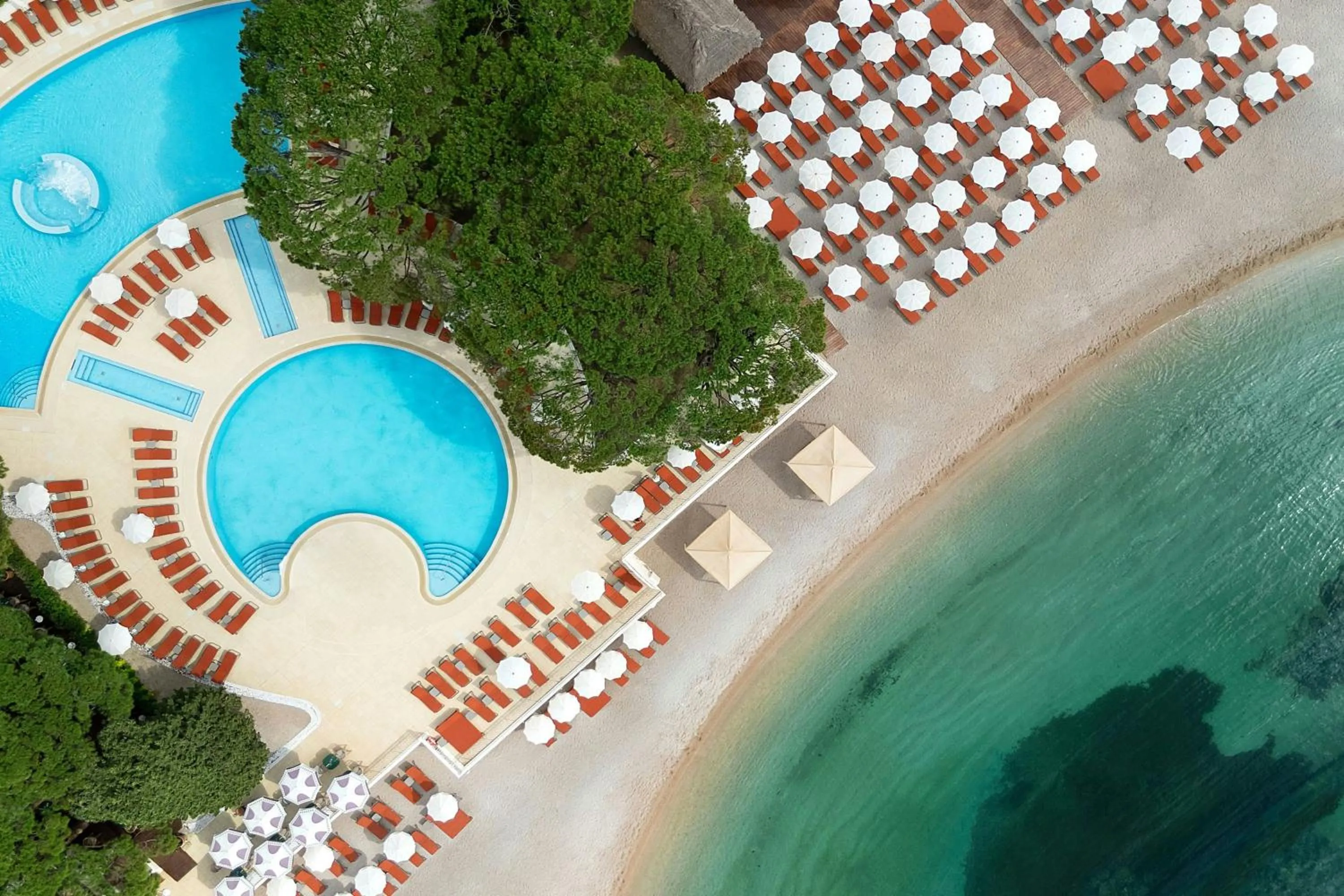 Beach in Le Méridien Beach Plaza