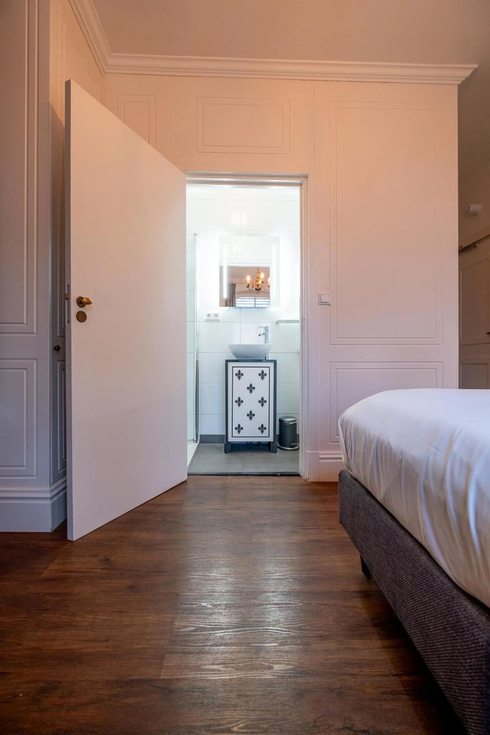 Bed in Hotel Restaurant Café Parkzicht