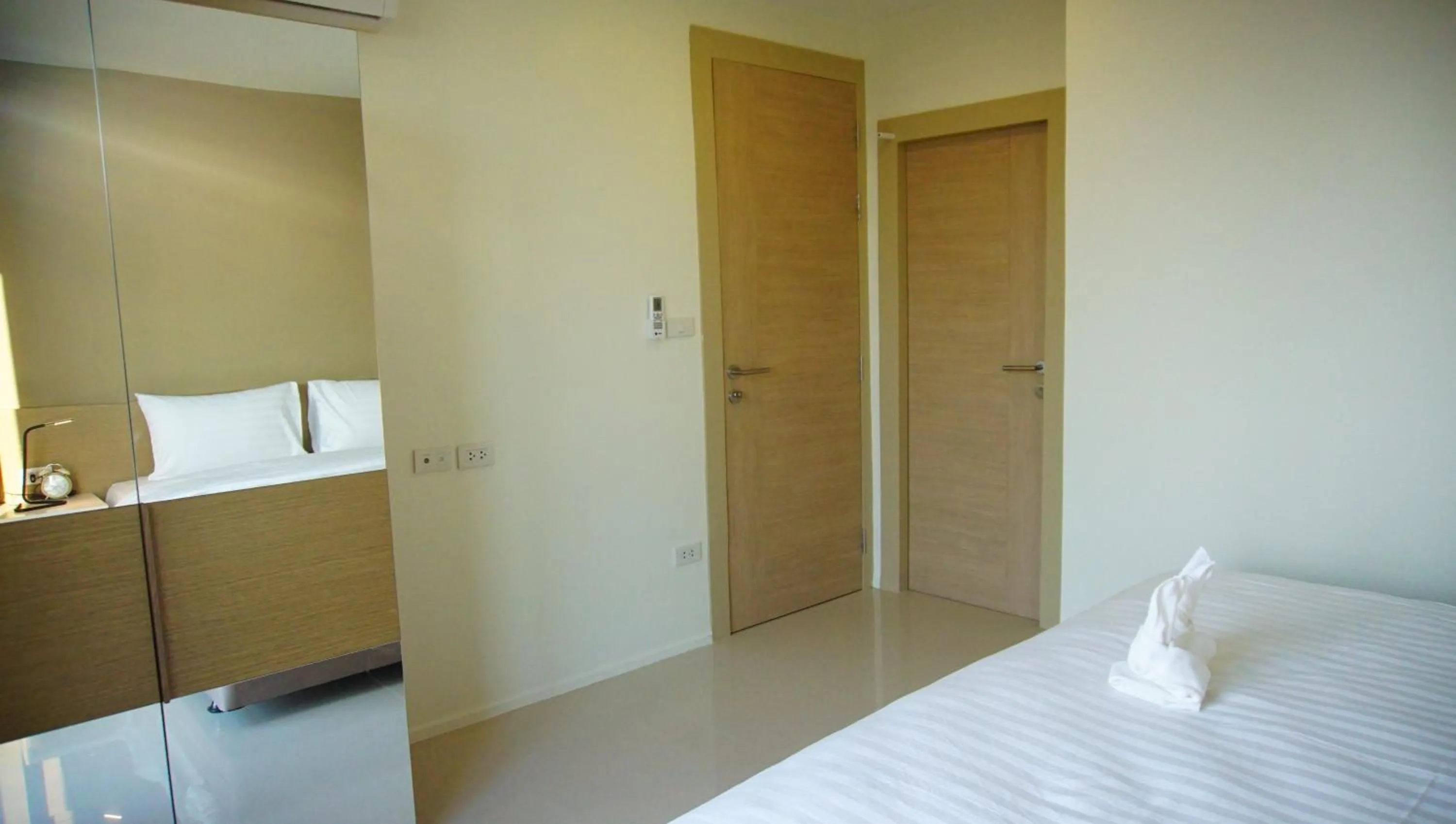 Bed in 185 Residence