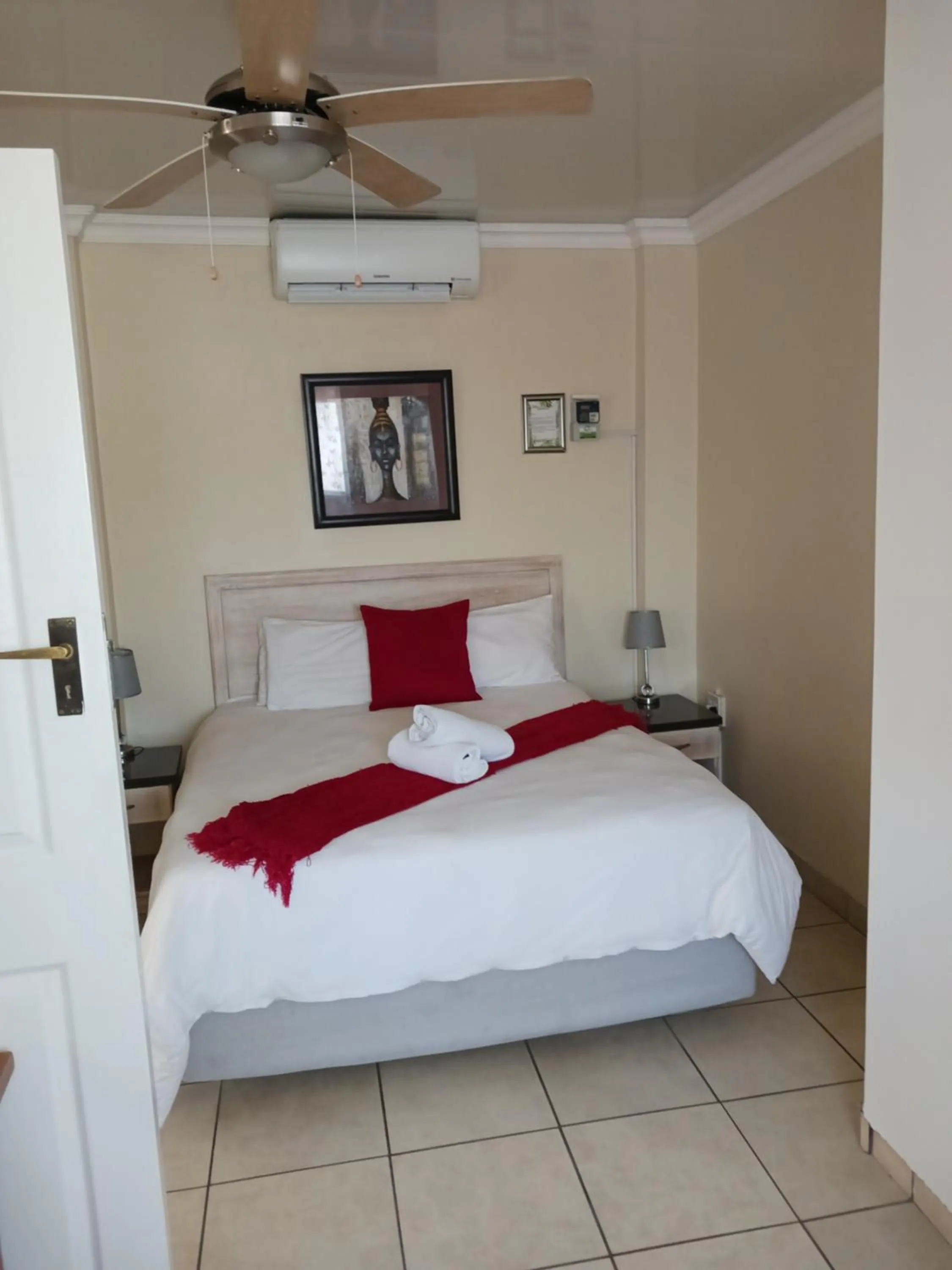 Bedroom, Bed in St Lucia Palms