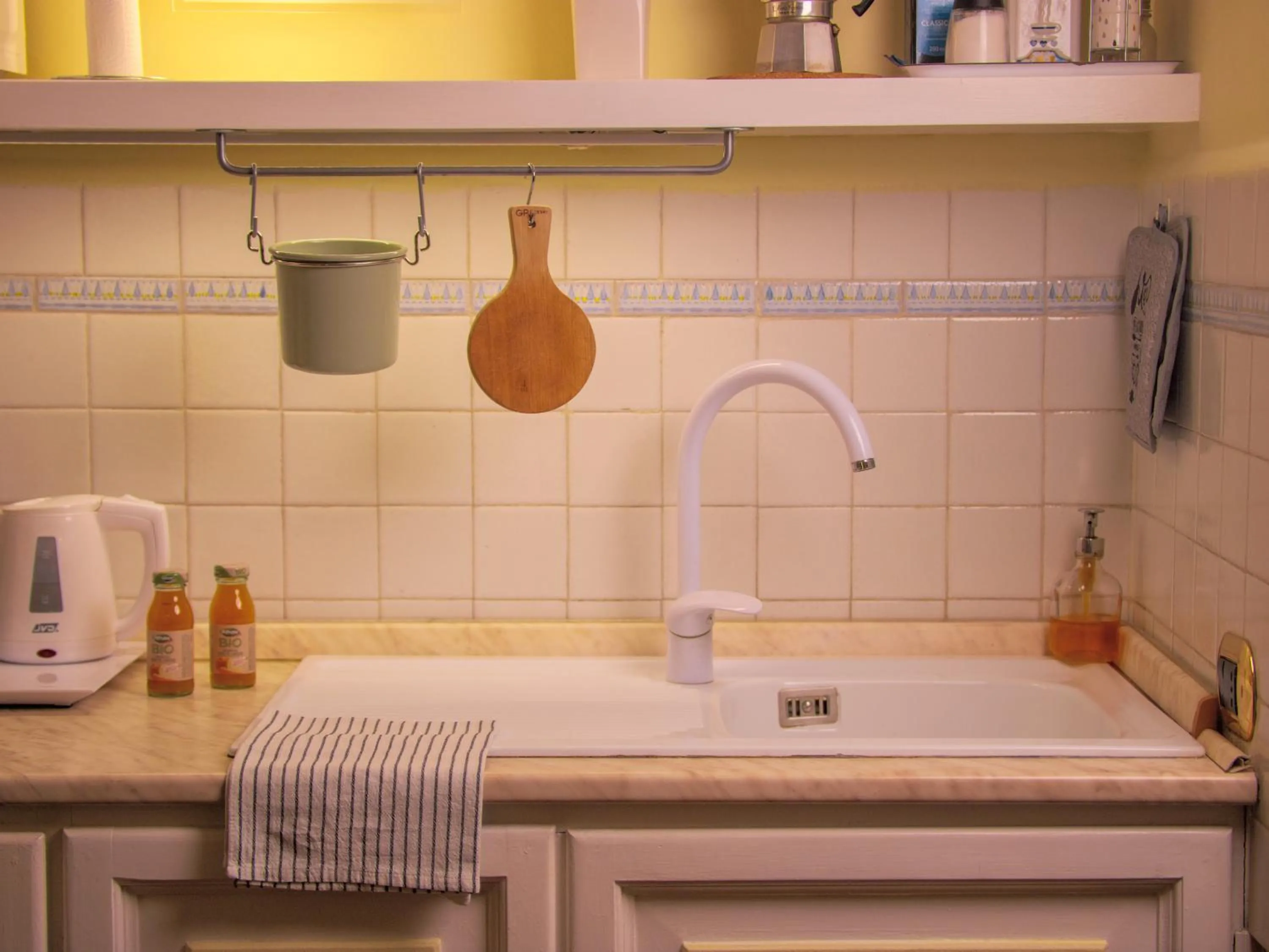 Kitchen or kitchenette in Navona Little Home