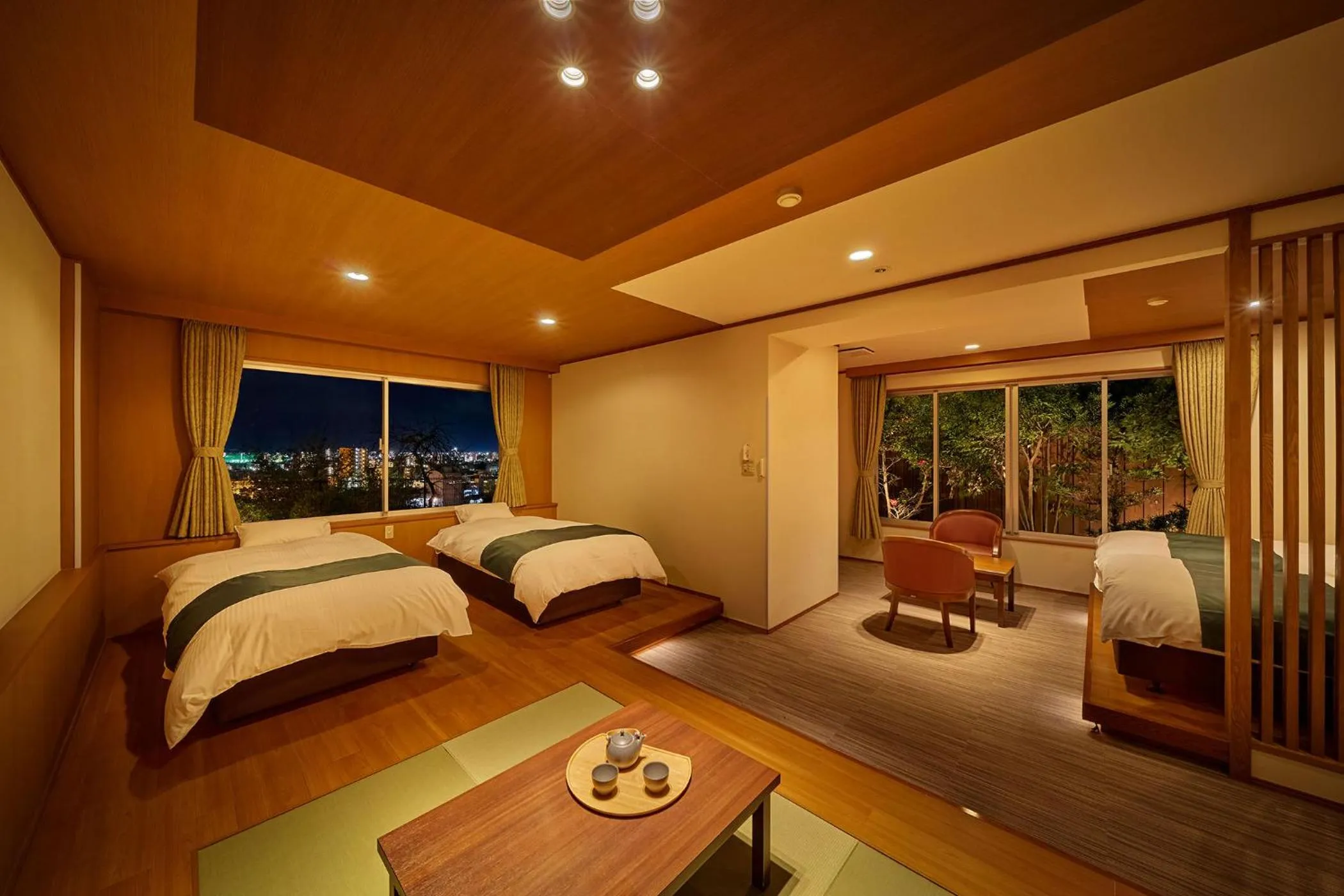 Photo of the whole room, Bed in Ooedo Onsen Monogatari Dogo