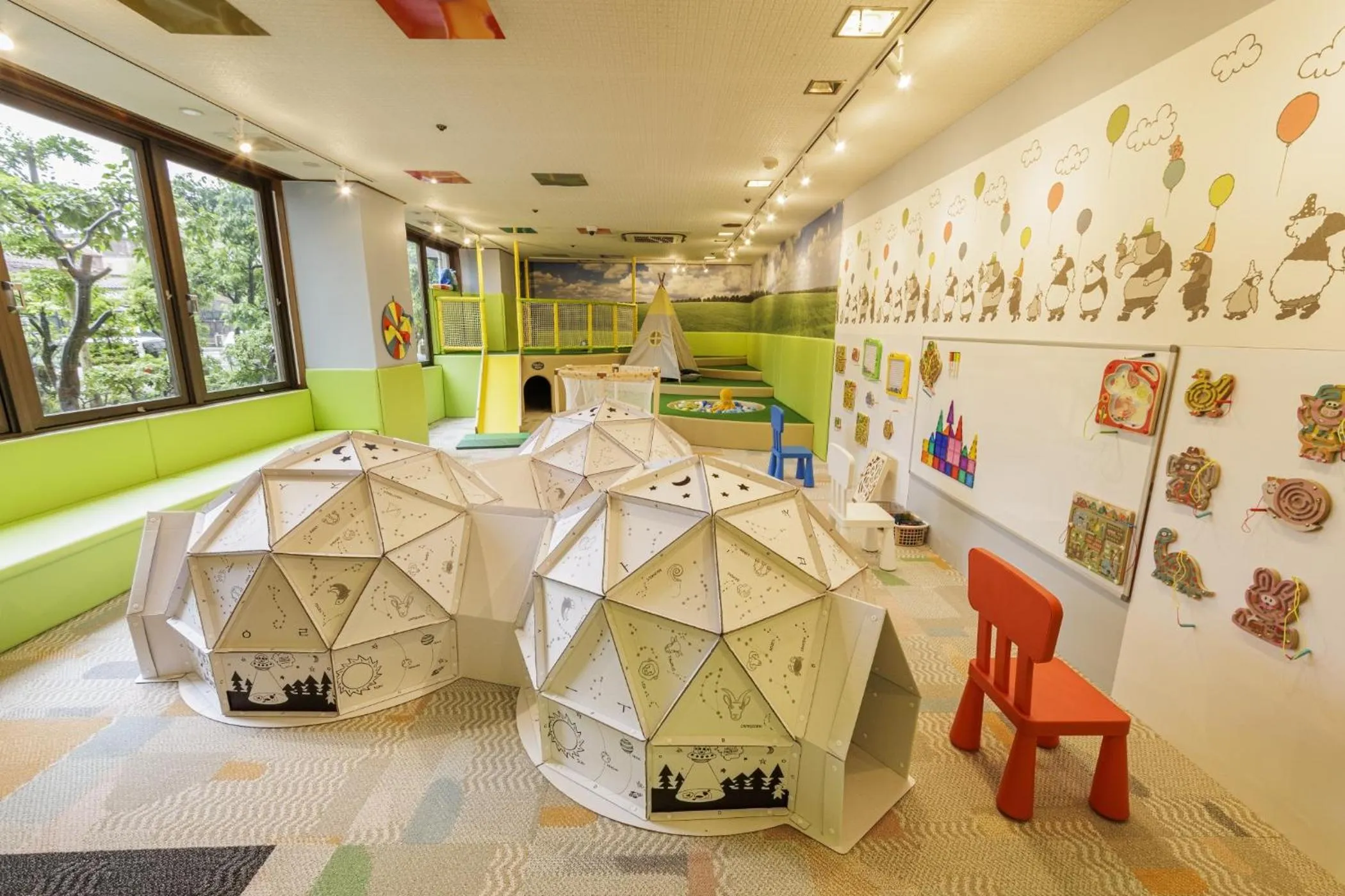 children in Ooedo Onsen Monogatari Awazu Grand Hotel