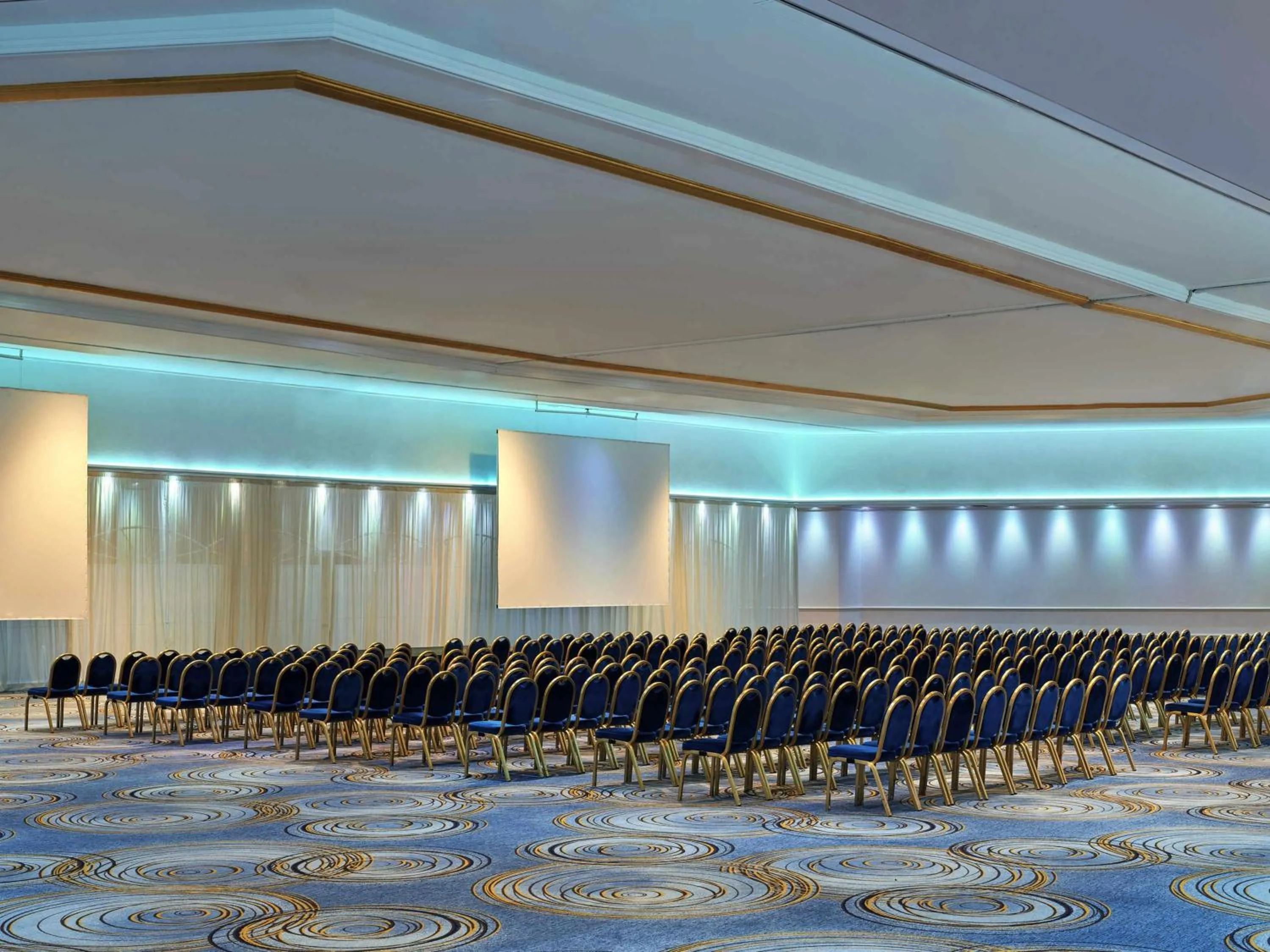 Business facilities in Fairmont Monte Carlo