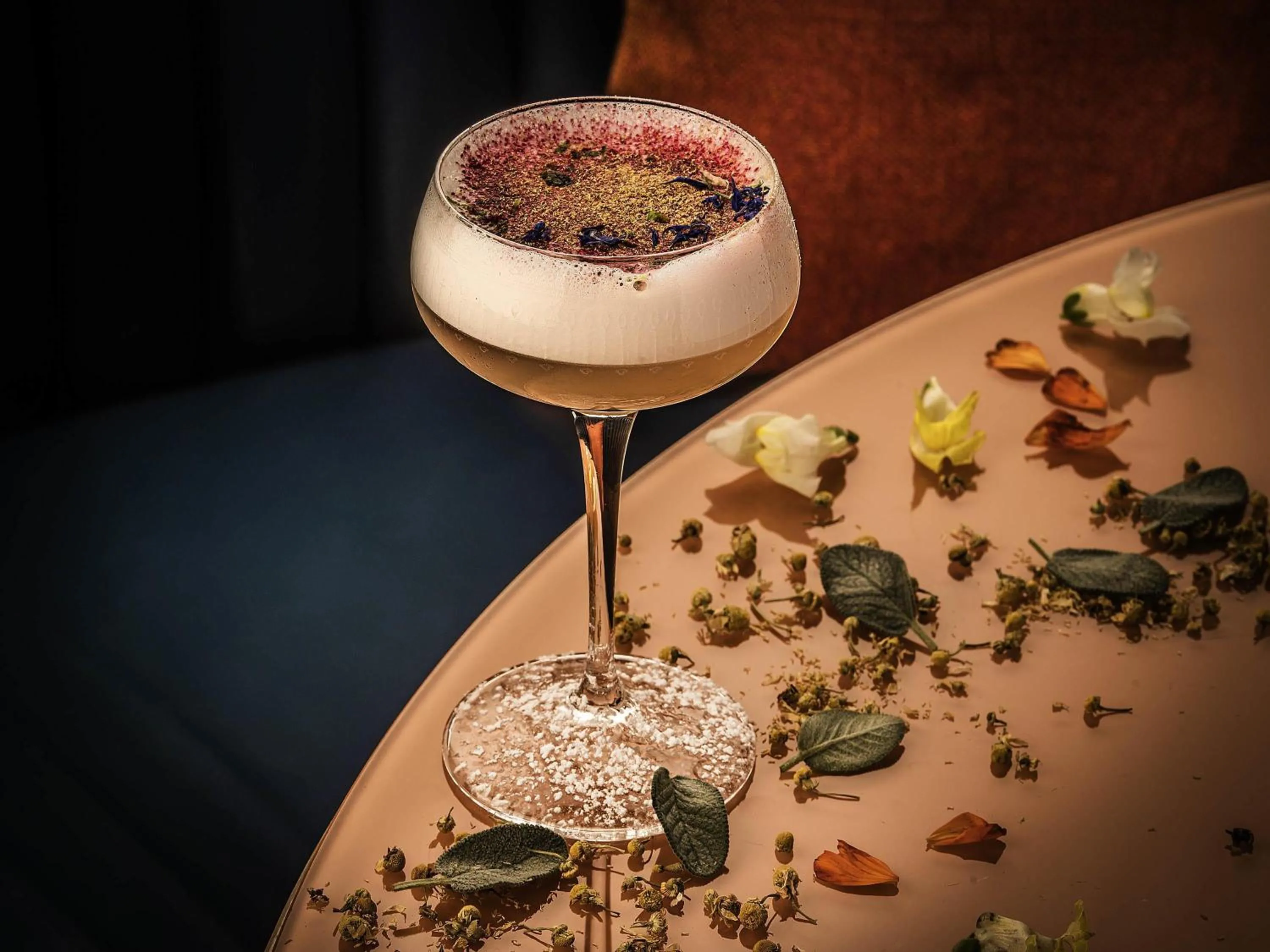 Lounge or bar in Fairmont Monte Carlo