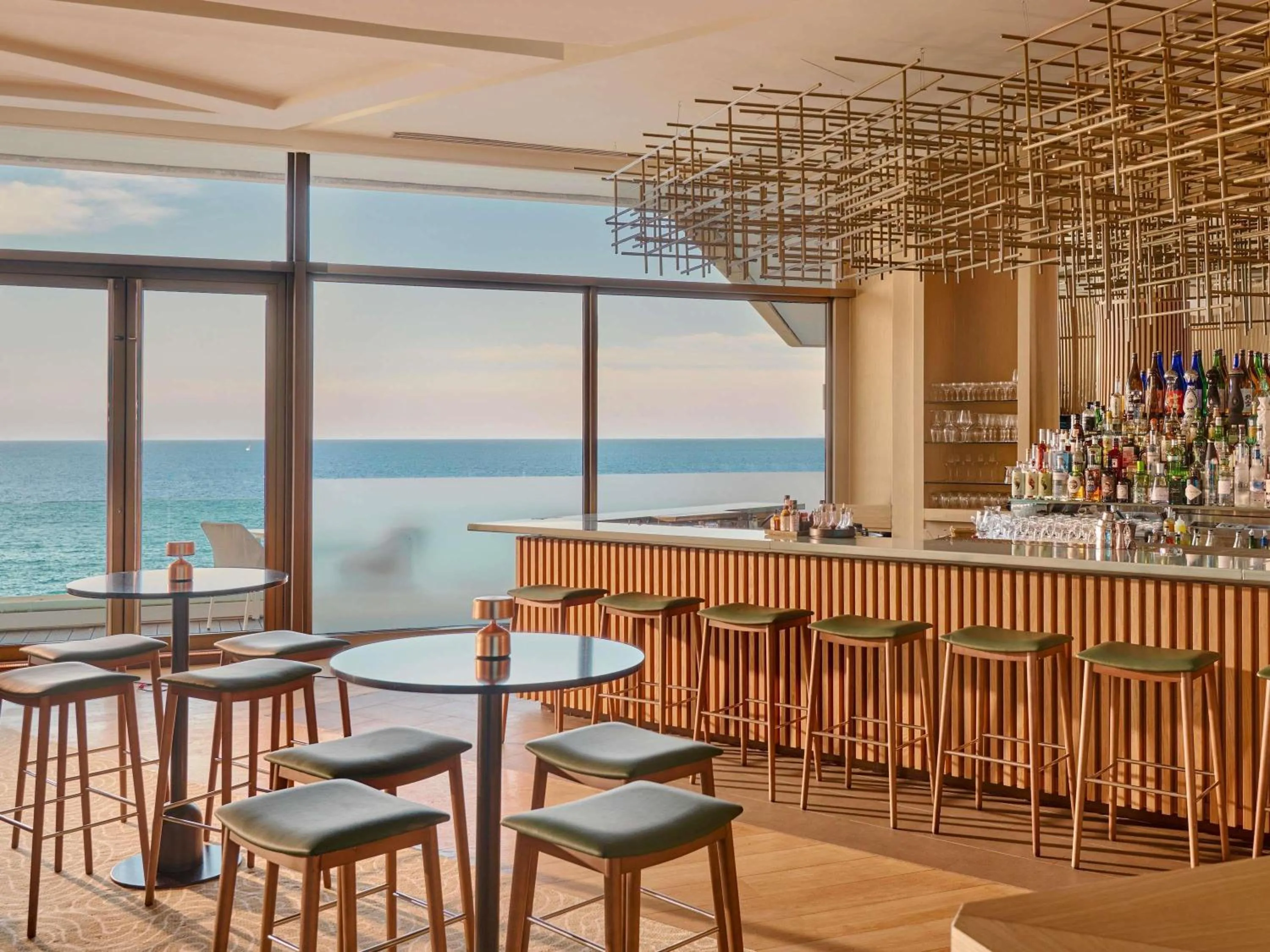 Lounge or bar in Fairmont Monte Carlo