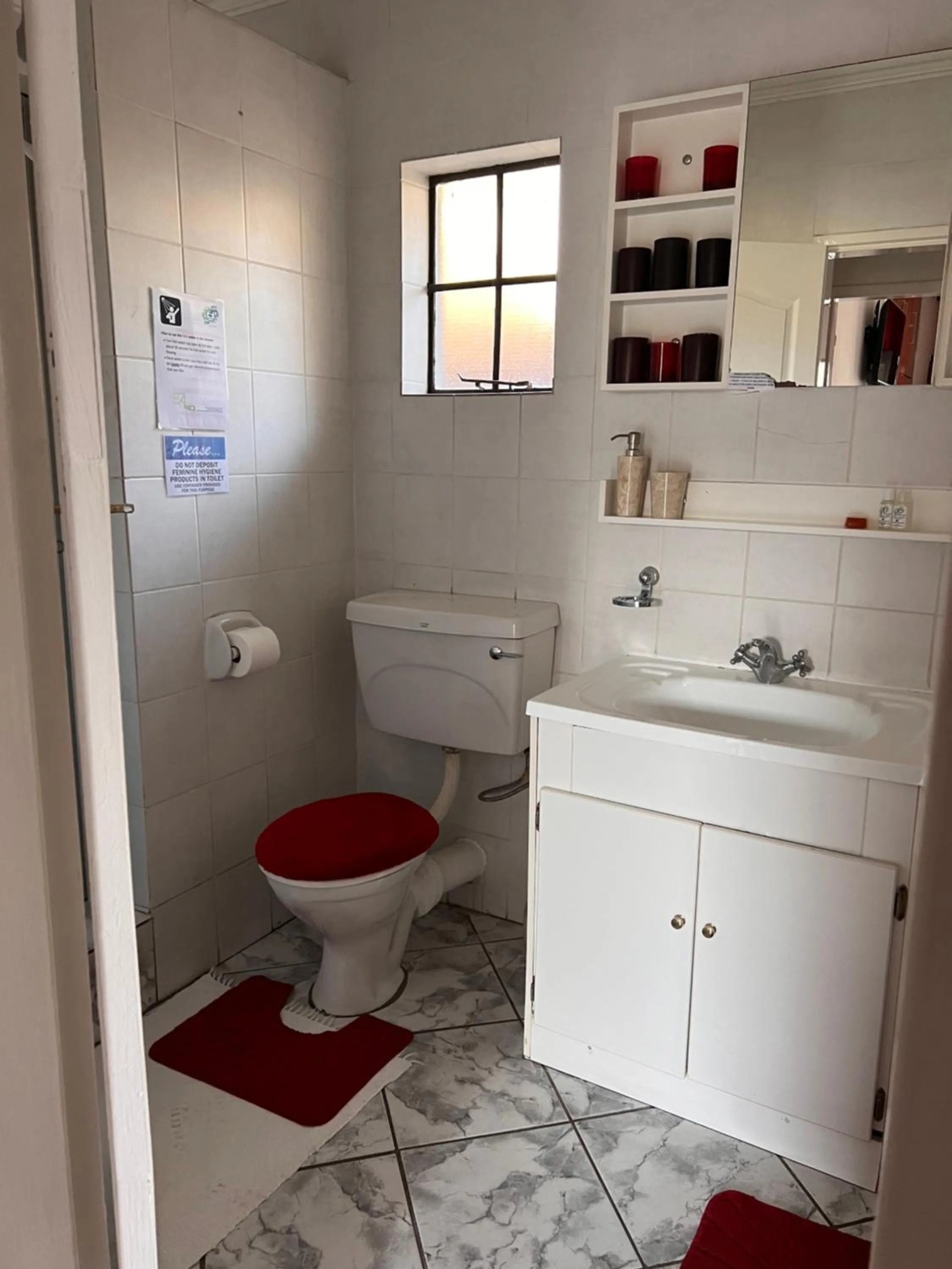 Toilet in 2 Op Terblanche Guesthouse