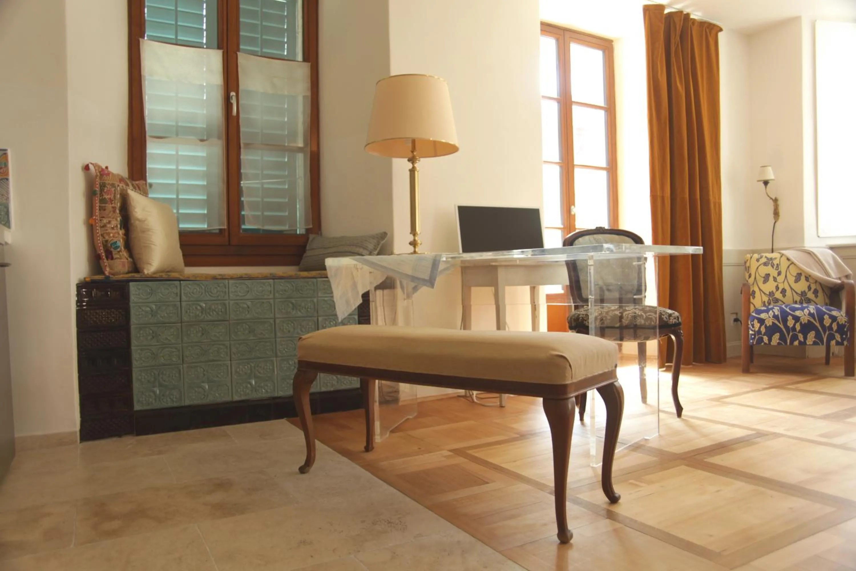 Photo of the whole room in Boutique-Hotel Guesthouse Le Locle