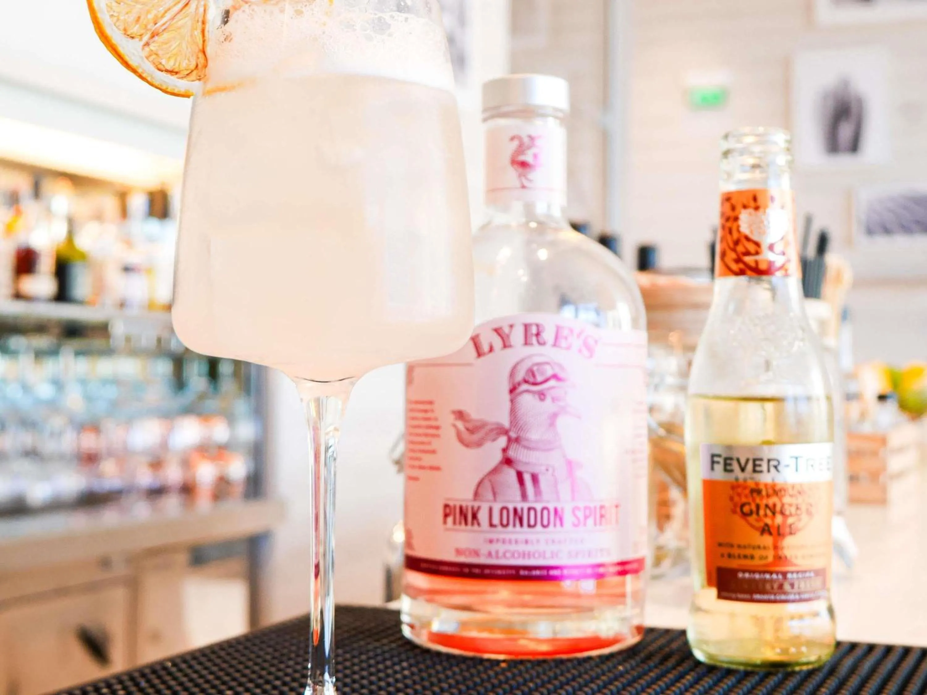 Lounge or bar in Novotel Monte-Carlo