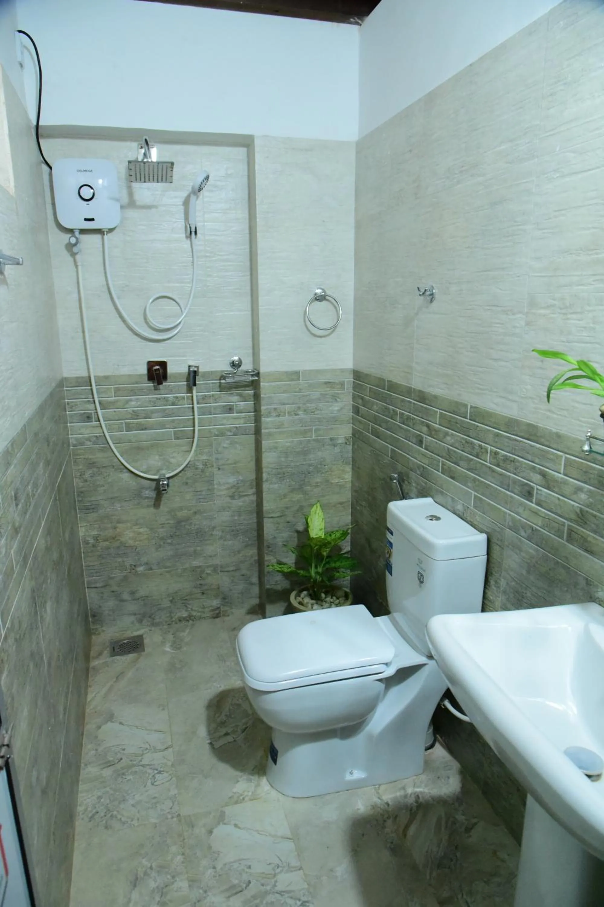 Shower in Arcadia Resort