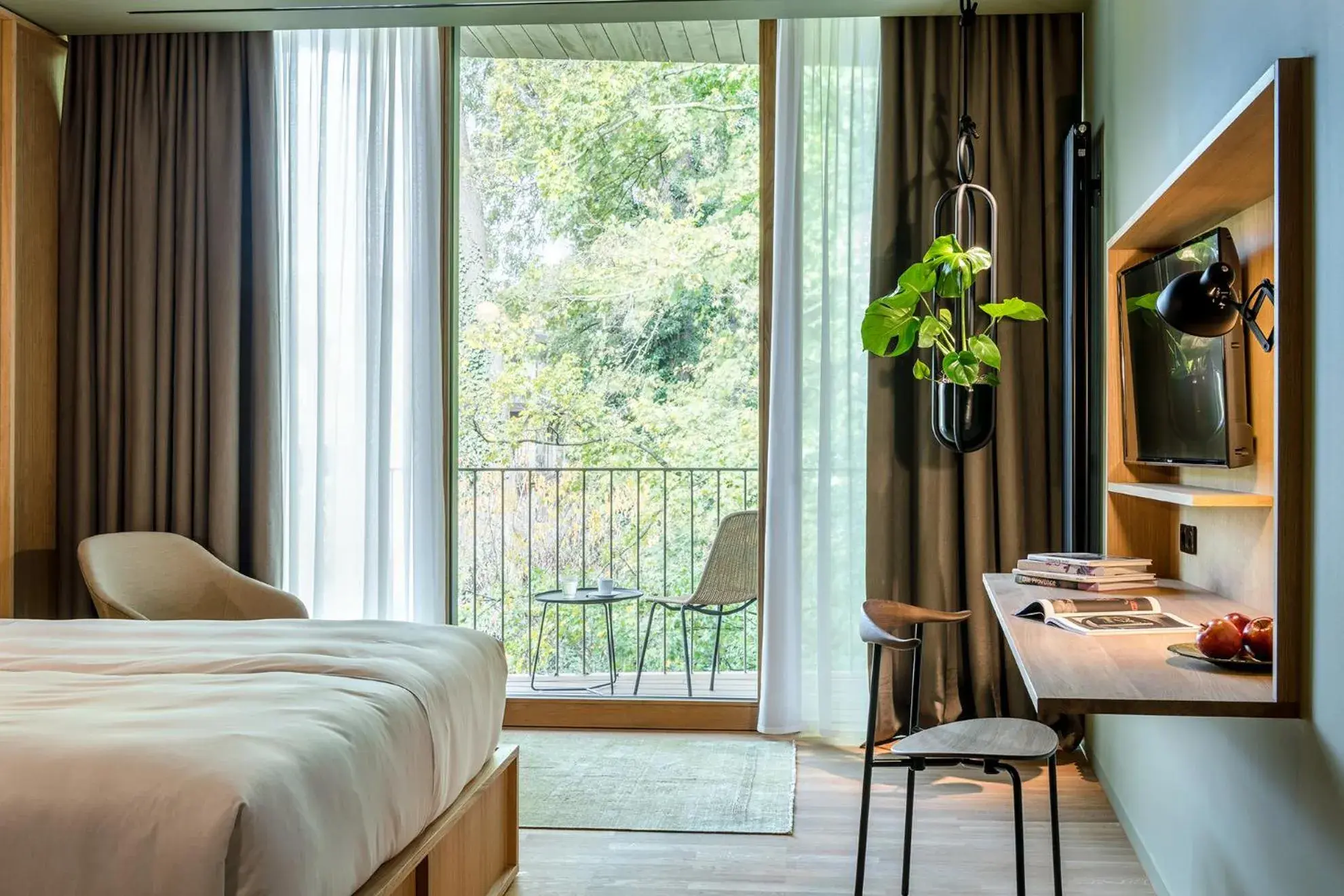Doppelzimmer mit Balkon im Nebengebäude - single occupancy in LA MAISON hotel & spa Doppelzimmer mit Balkon im Nebengebäude - single occupancy in LA MAISON hotel & spa