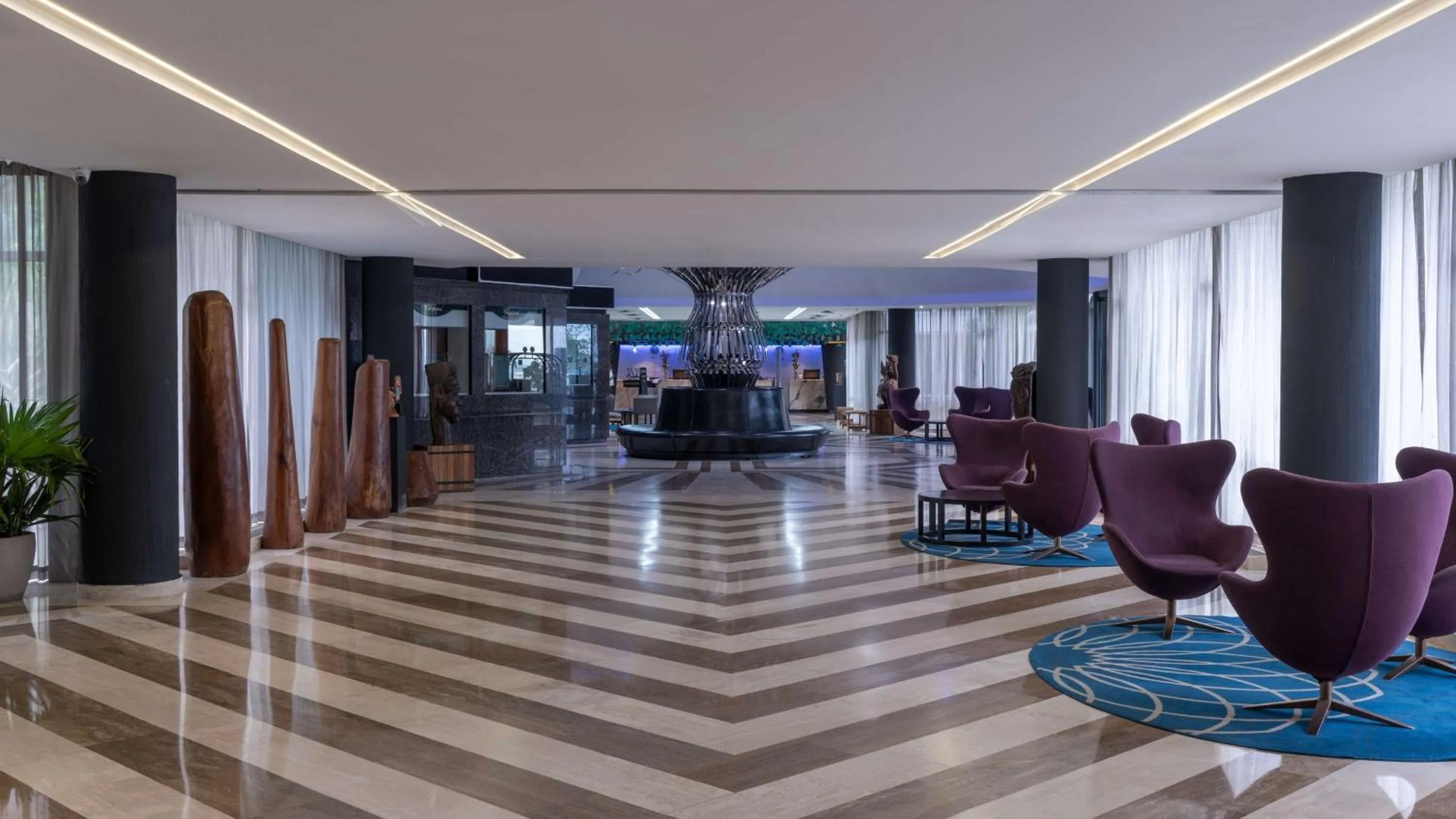 Lobby or reception in Radisson Blu Okoume Palace Hotel, Libreville